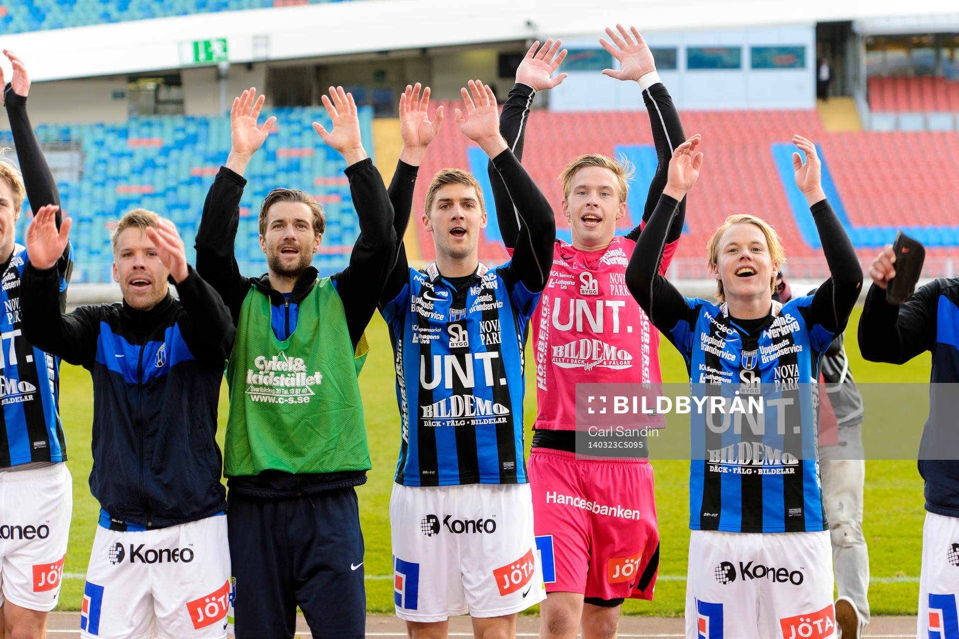 Sirius tackar publiken