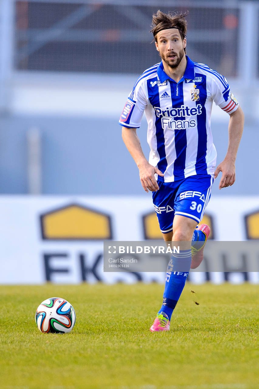 IFK Göteborgs Mattias Bjärsmyr med bollen