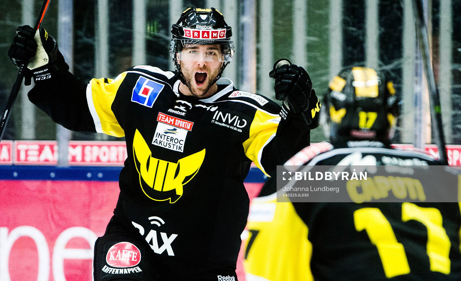 Västerås  Evan McGrath  jublar