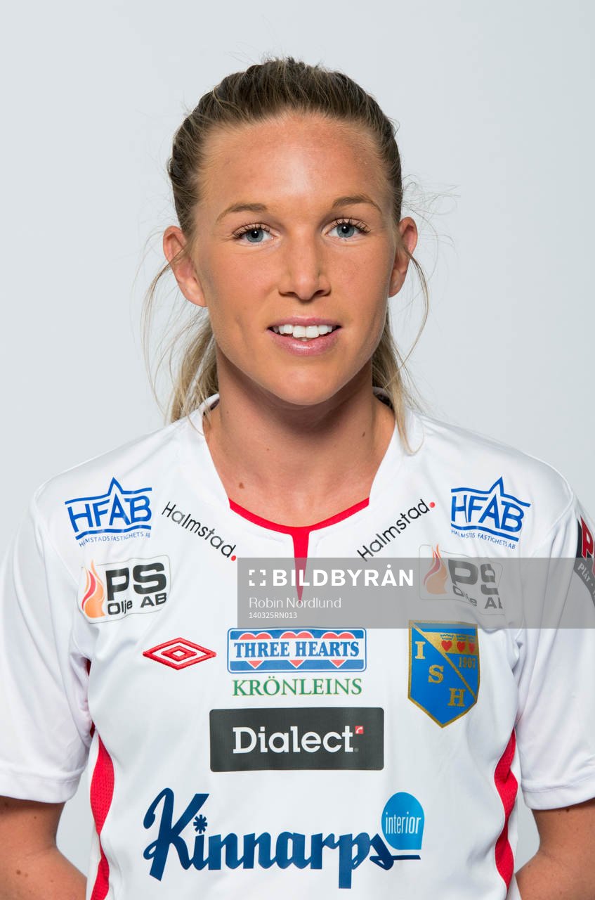 Damfotbollsspelaren Emma Krantz, Halmia