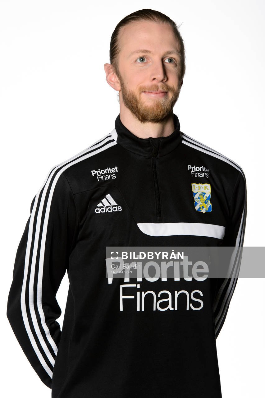 IFK Göteborgs sjukgymnast Tim Rahmquist poserar för ett porträtt den 26 mars 2014.