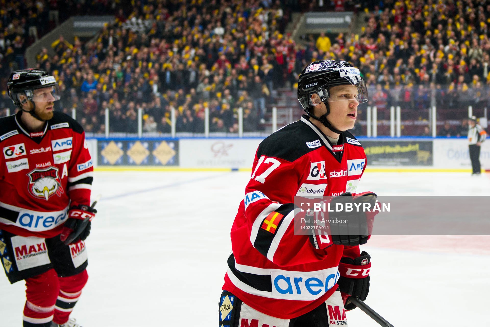 Malmö Redhawks Daniel Viksten jublar