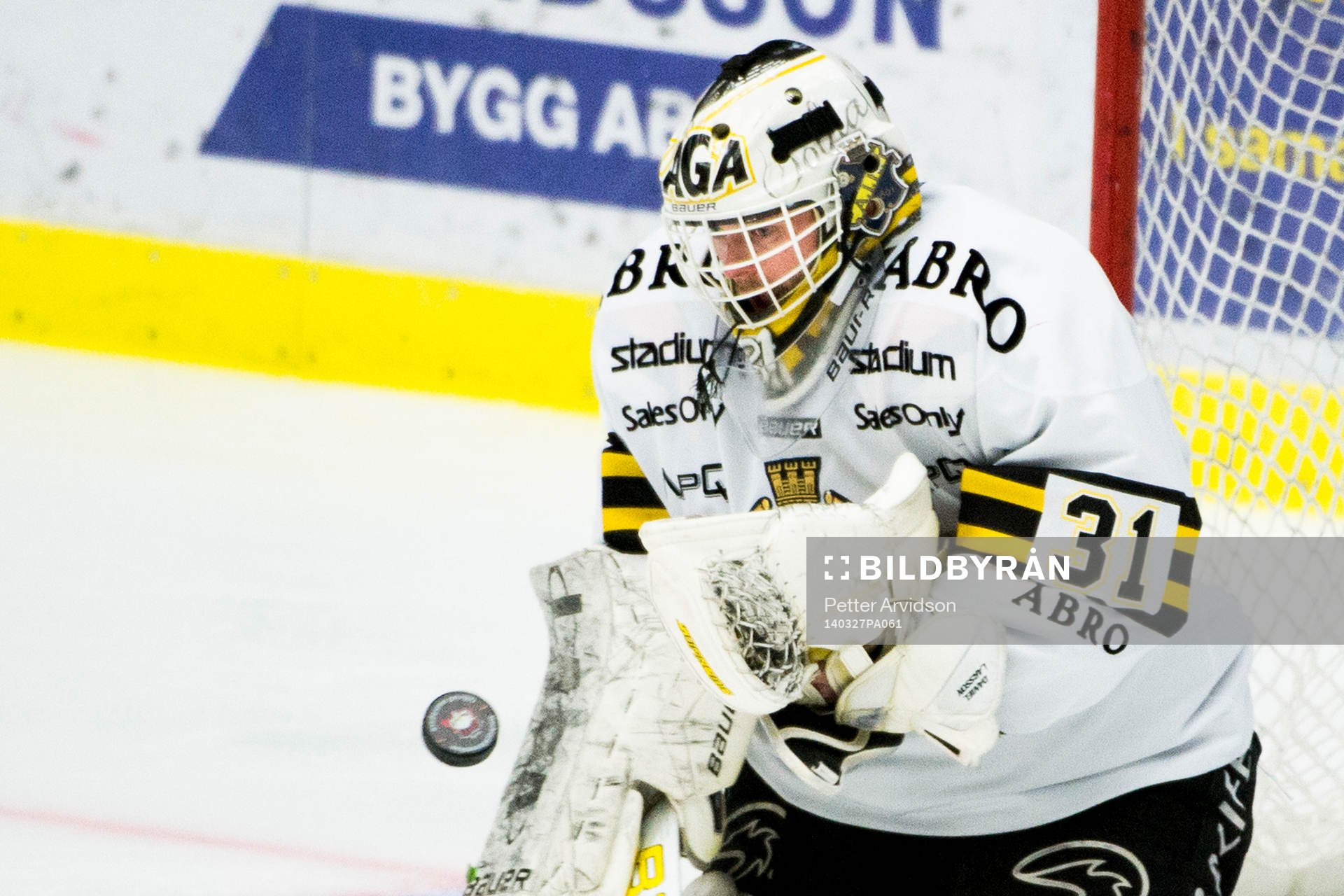 s målvakt Daniel Larsson