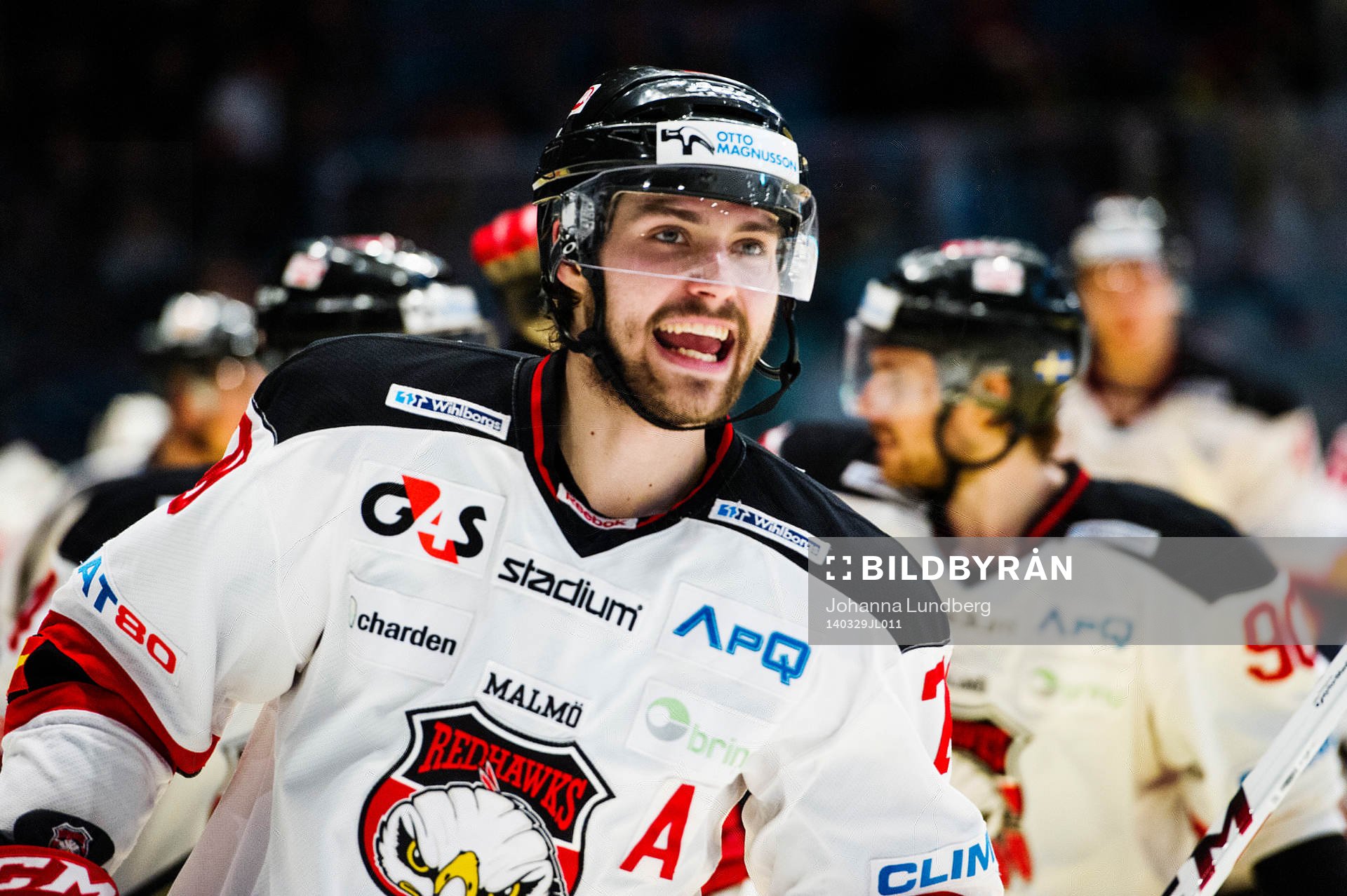 Malmö Redhawks Ludvig Rensfeldt  jublar