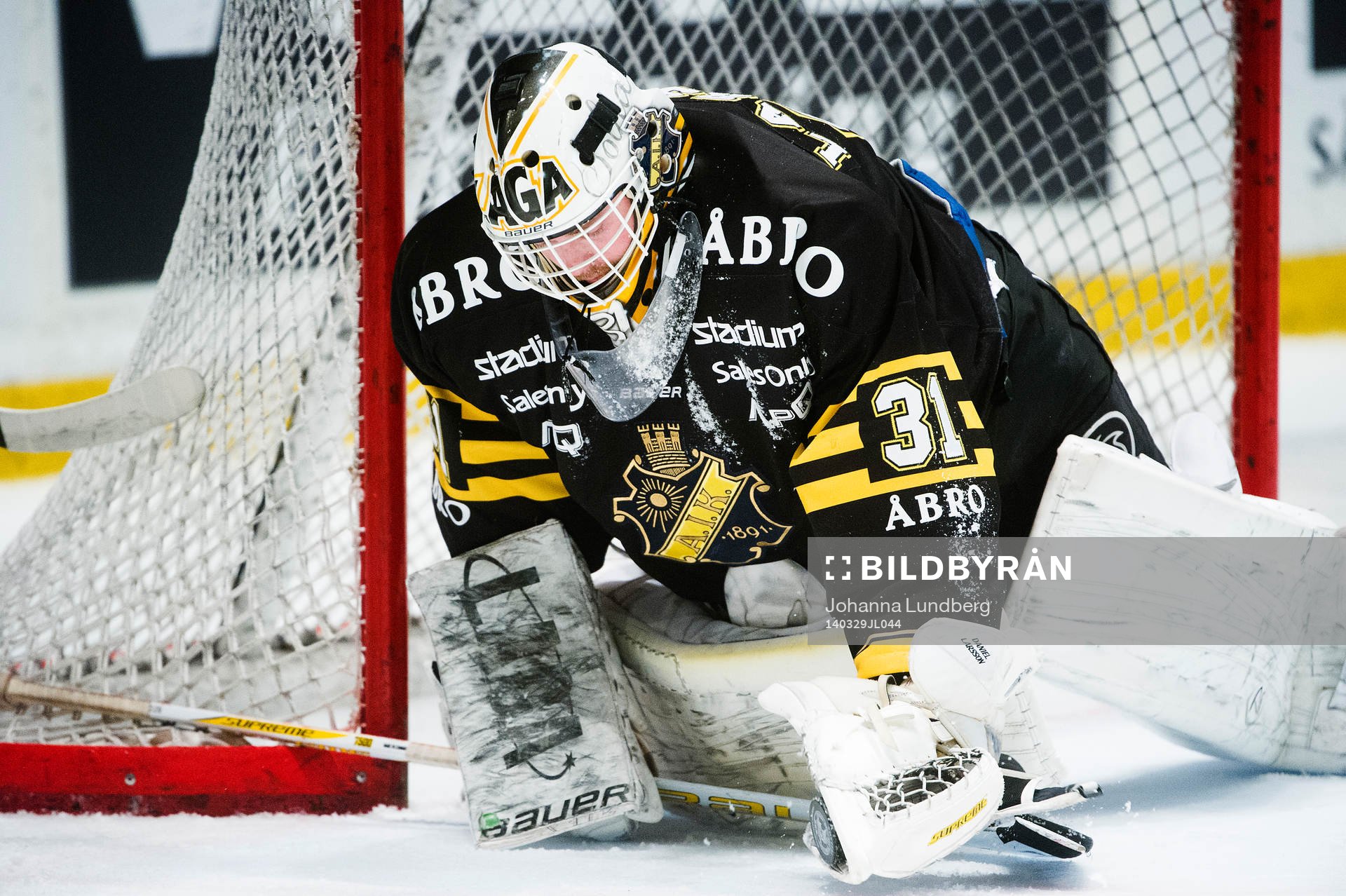 s målvakt Daniel Larsson