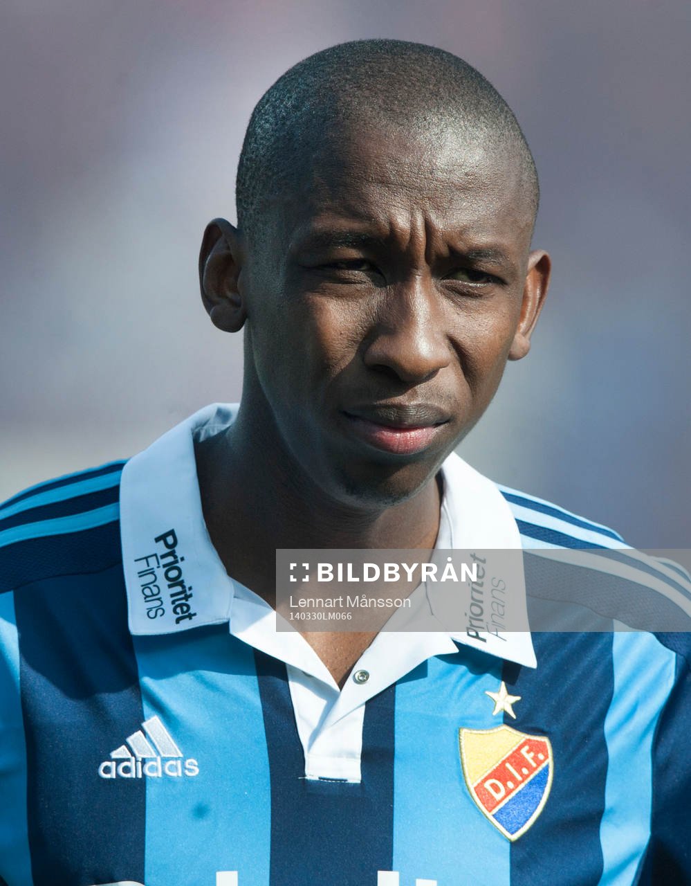 Djurgårdens Mark Mayambela i matchen i allsvenskan i
