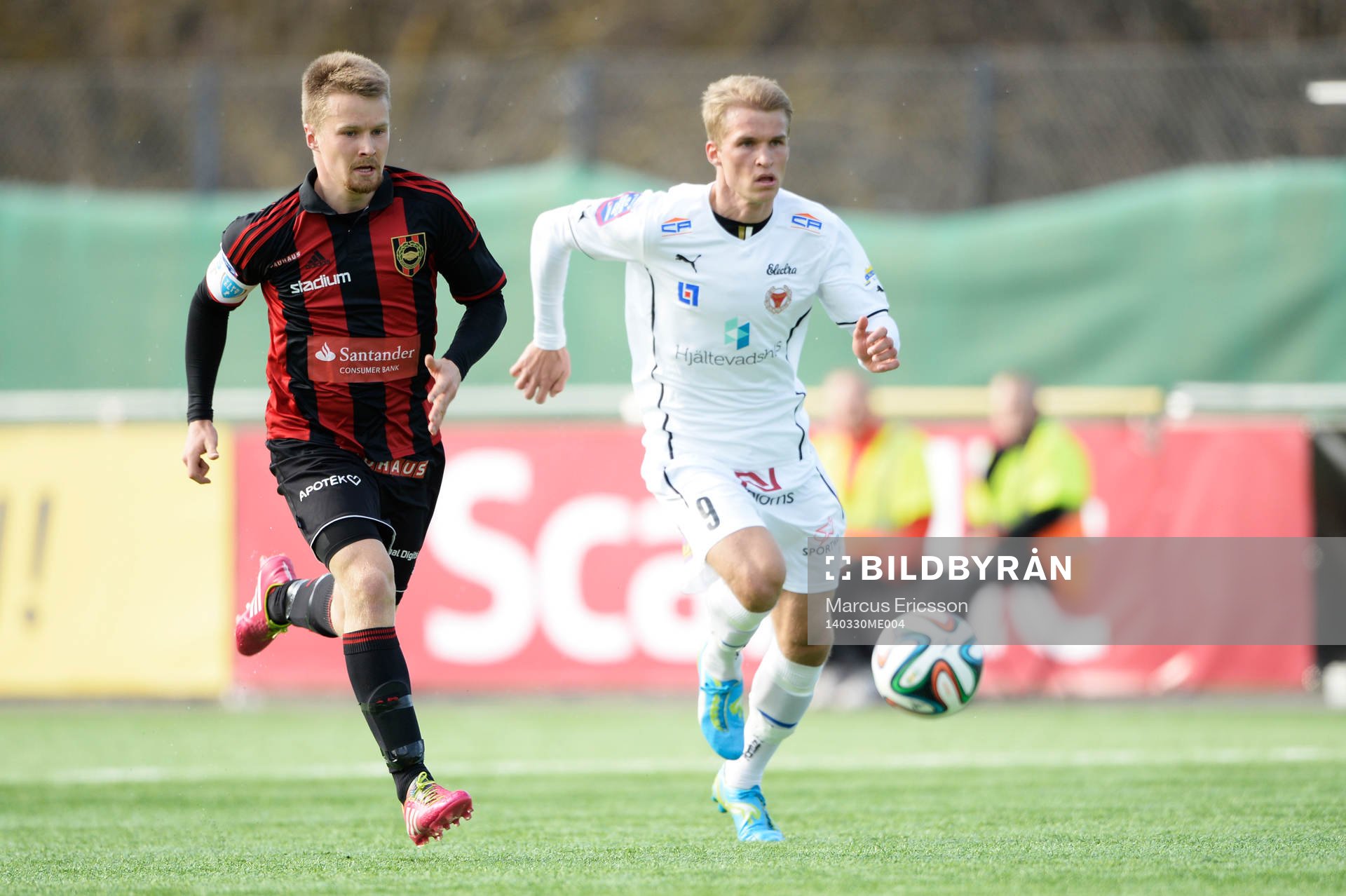 Brommapojkarnas Jacob Une Larsson och Kalmars Sebastian