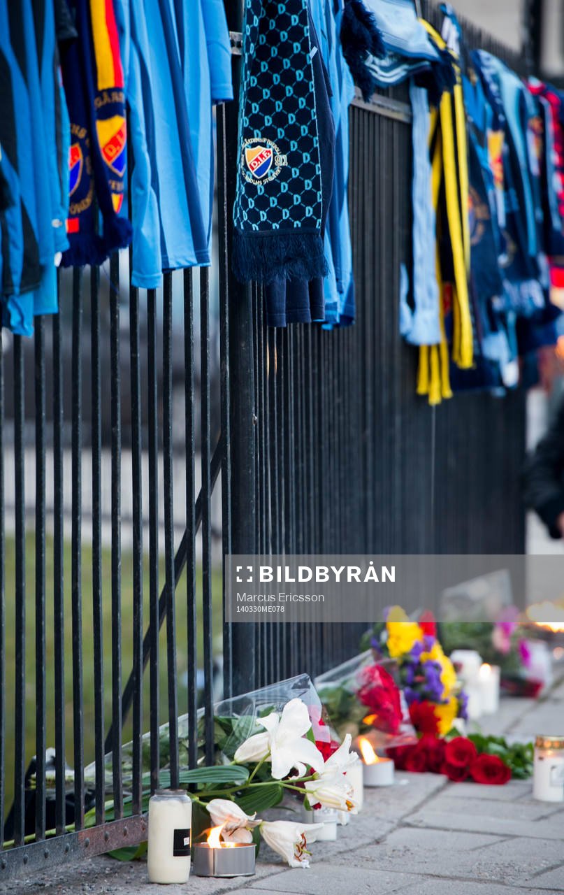 Djurgårdens supportrar sörjer supportern som