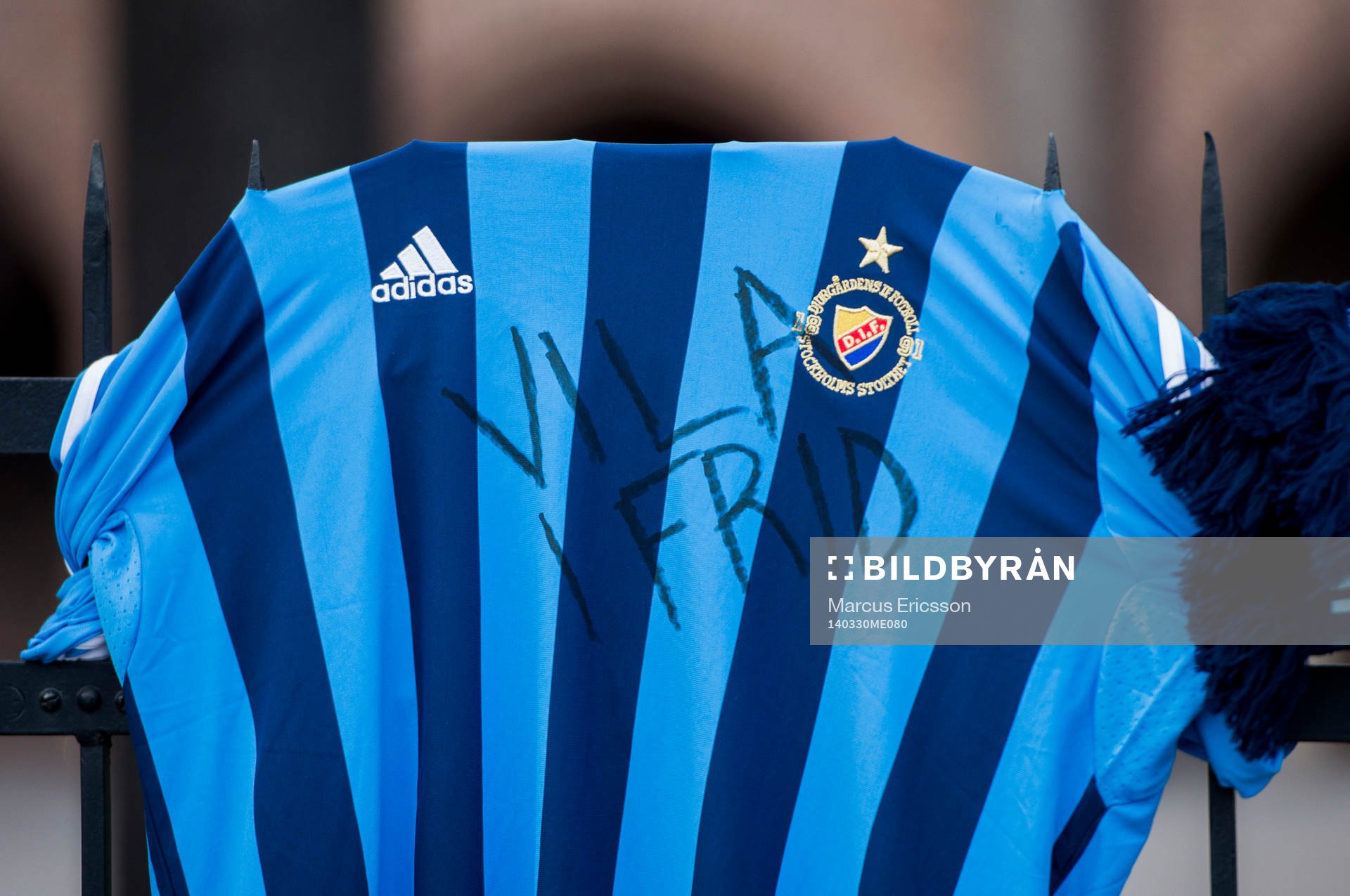 Djurgårdens supportrar sörjer supportern som