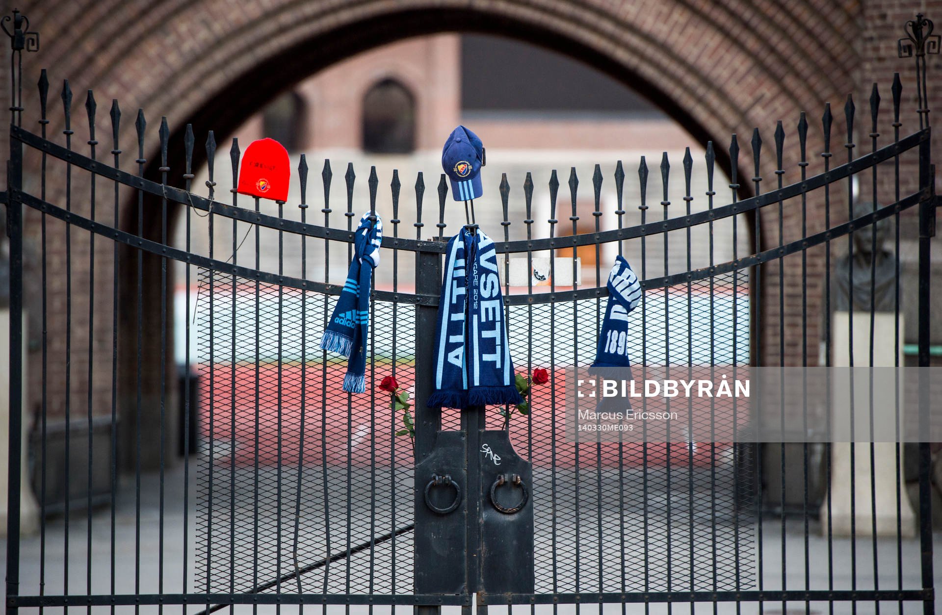 Djurgårdens supportrar sörjer supportern som