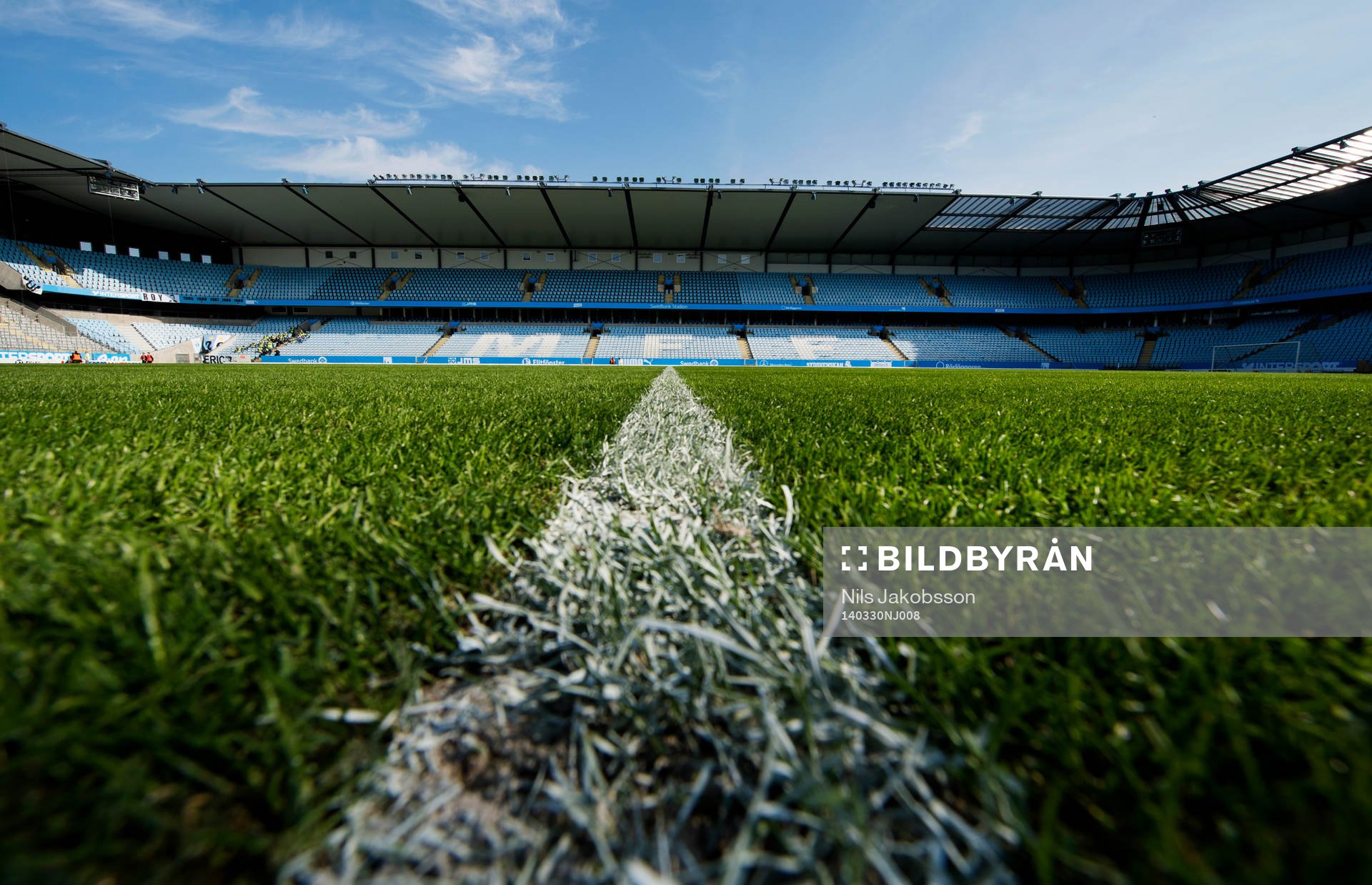 Swedbank Stadion innan