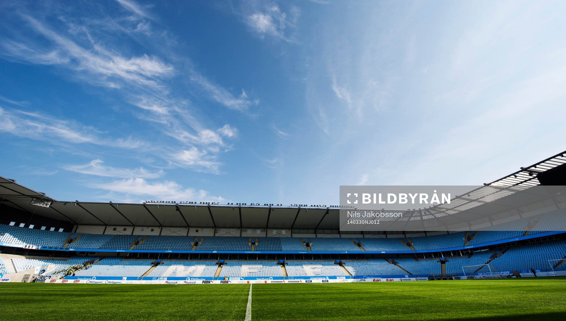 Swedbank Stadion innan