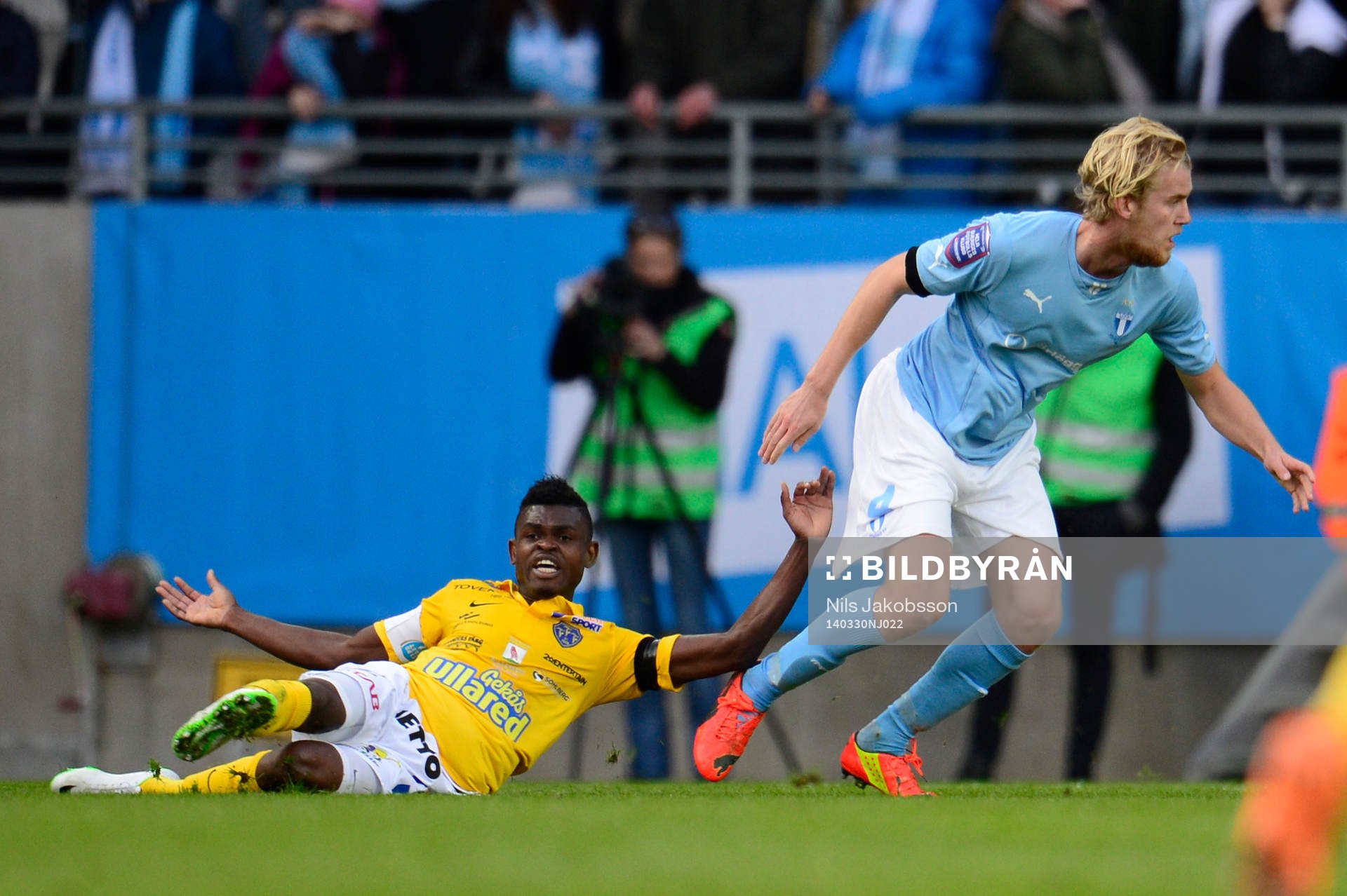 Malmös Filip Helander och Falkenbergs Godsway Donyoh