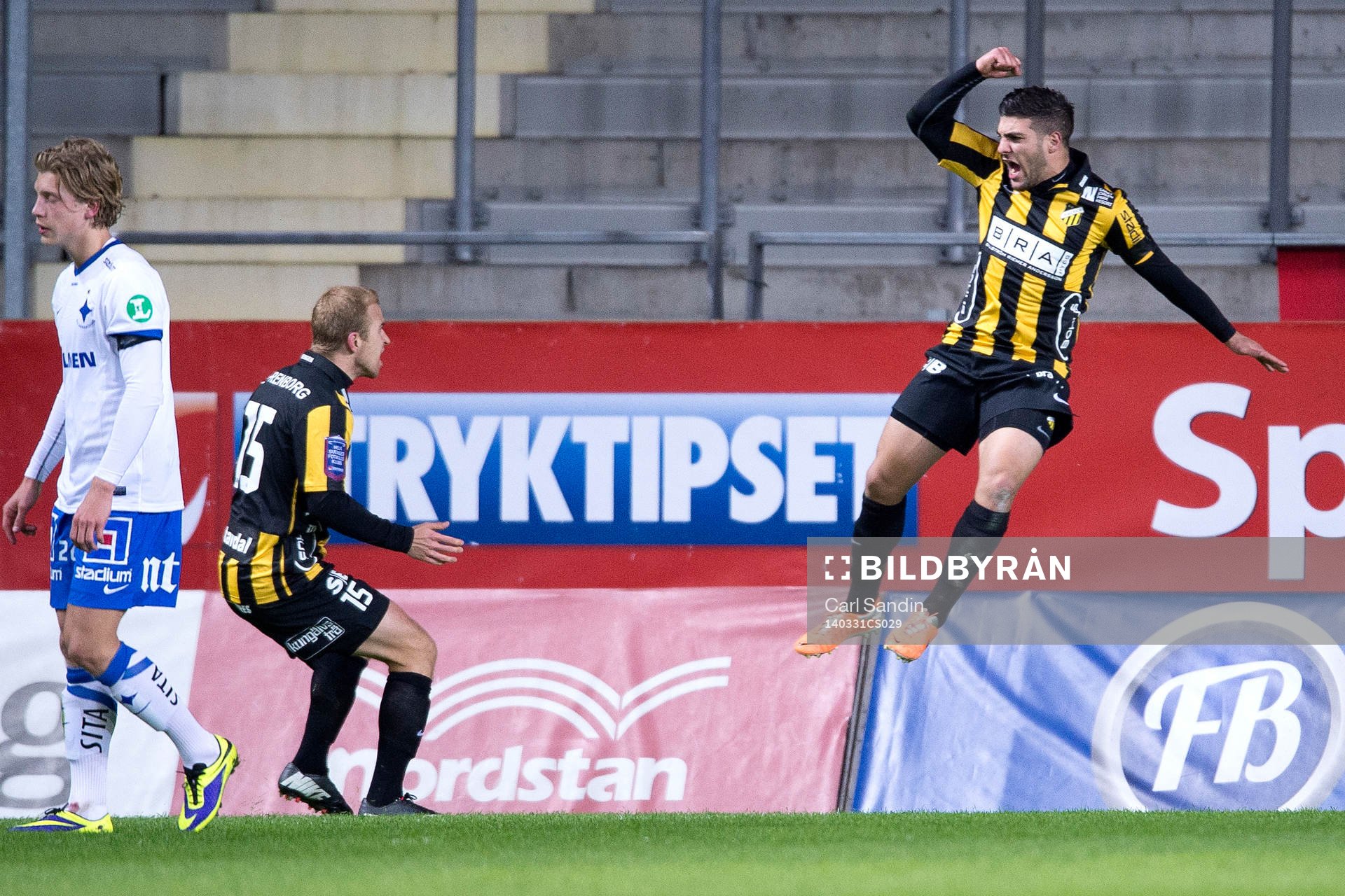 Häckens Moestafa El Kabir jublar