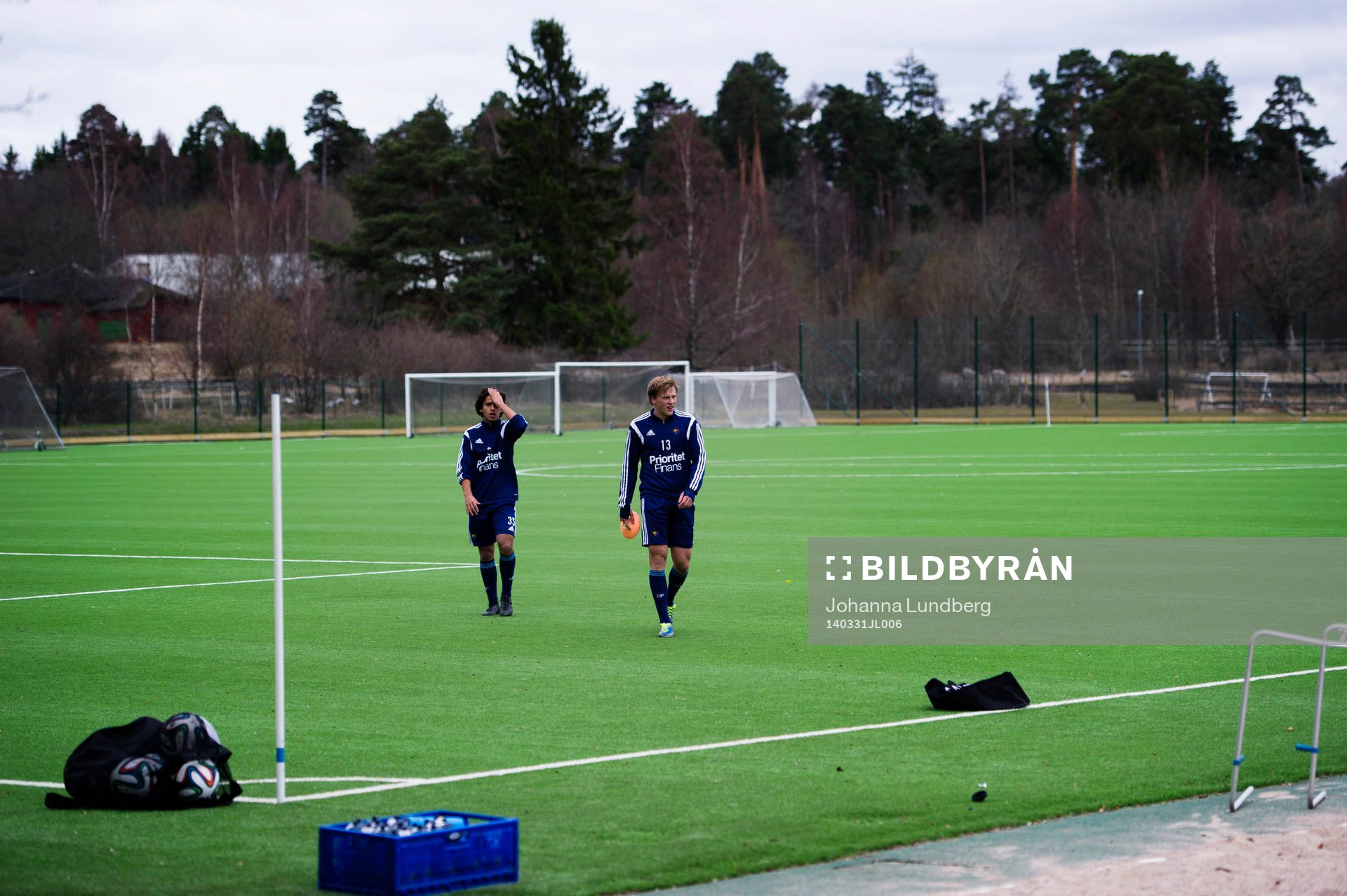 Christian Rubio Sivodedov och Emil Bergström går av planen