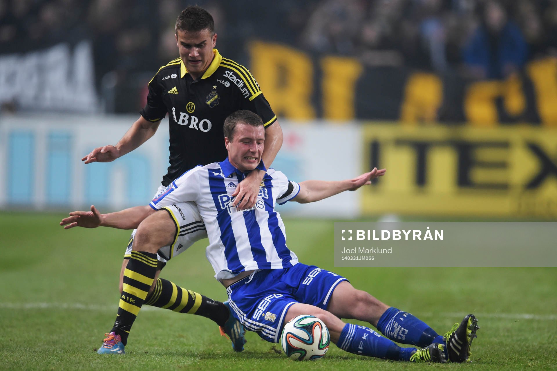 s Eero Markkanen  och IFK Göteborgs Jakob Johansson
