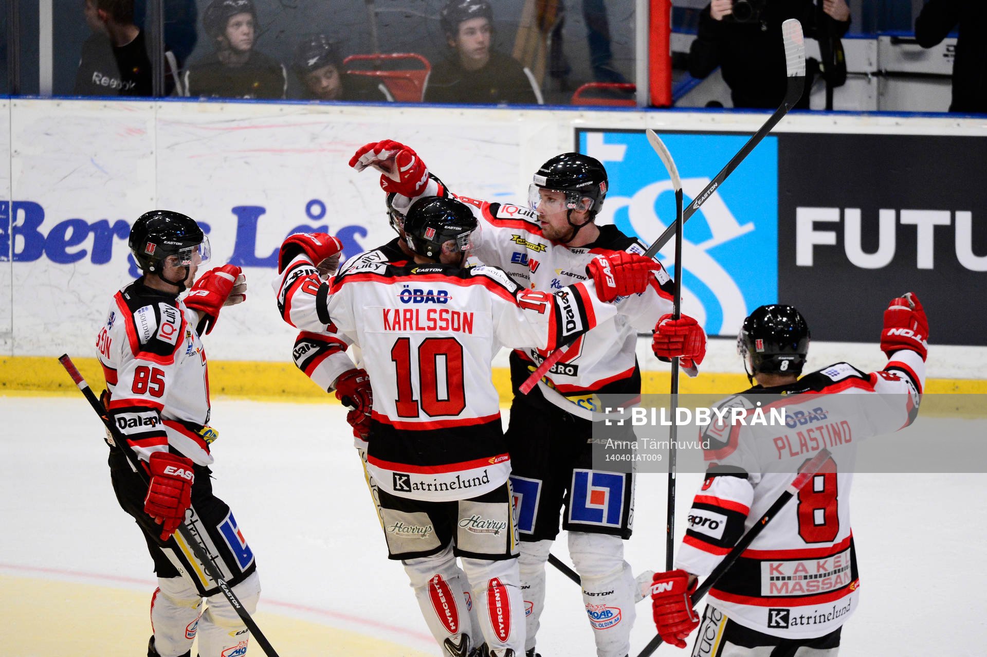 Örebros Jonas Karlsson jublar