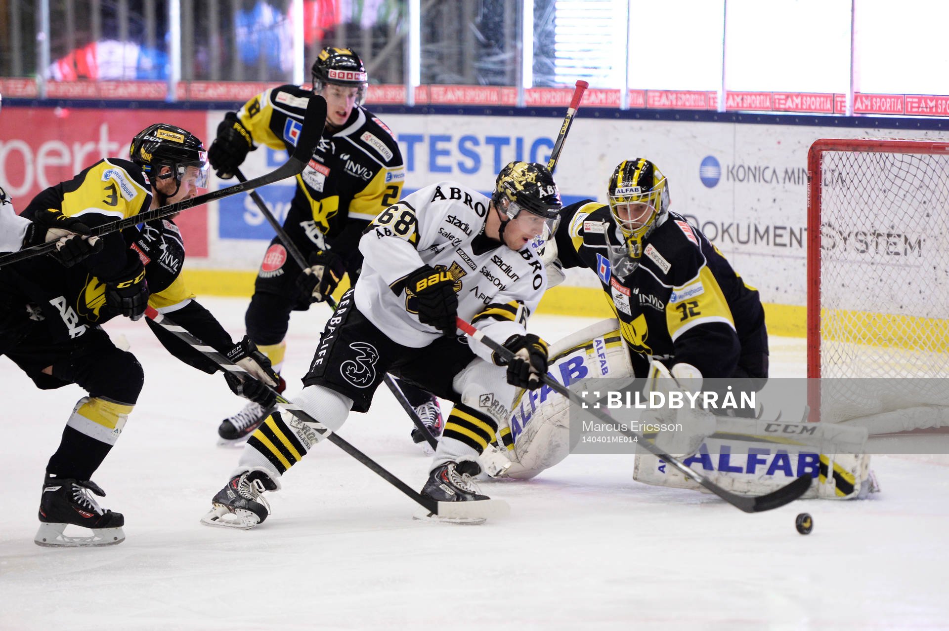 s Victor Ahlström