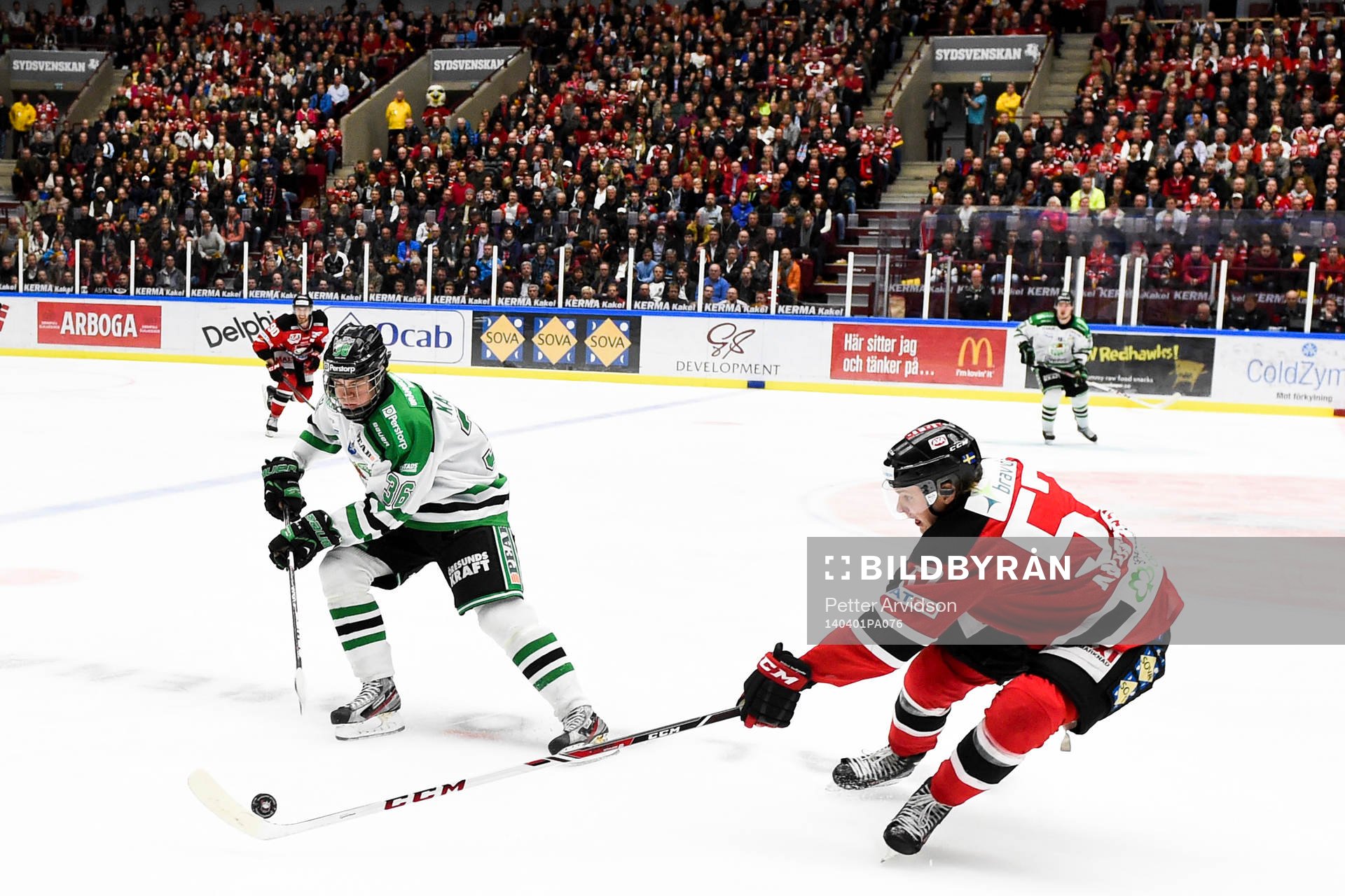 Rögles Filip Karlsson och Malmö Redhawks Calle Andersson