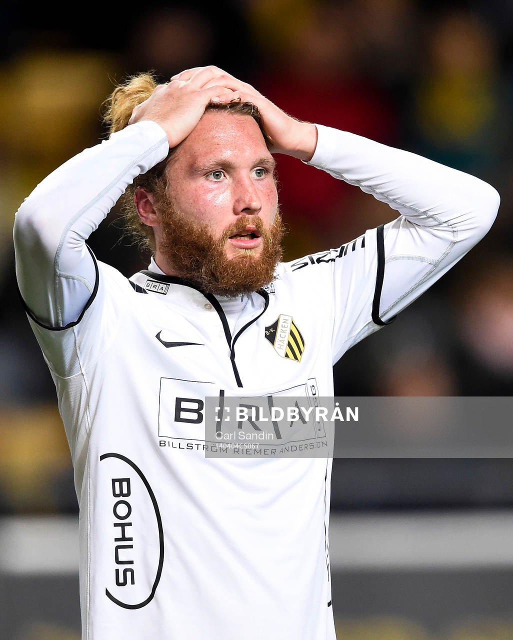 Häckens Emil Wahlström reagerar när Elfsborg får straff