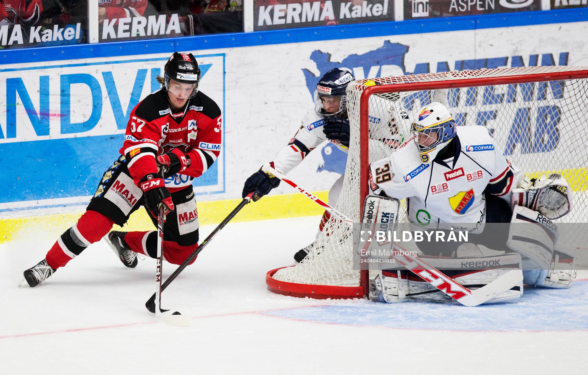 Malmö Redhawks Calle Andersson och Djurgårdens Adam