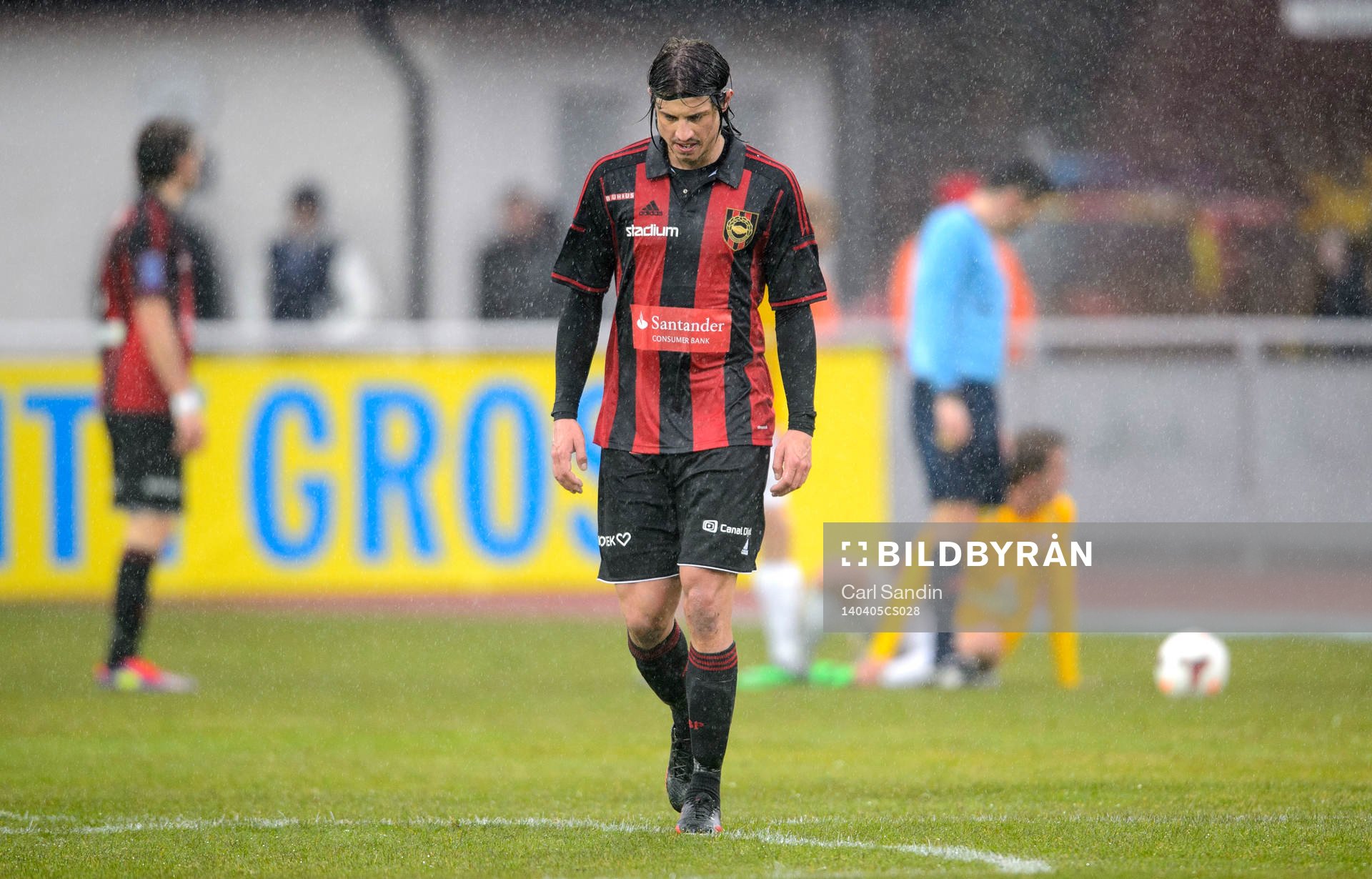 Brommapojkarnas Gabriel Petrovic deppar