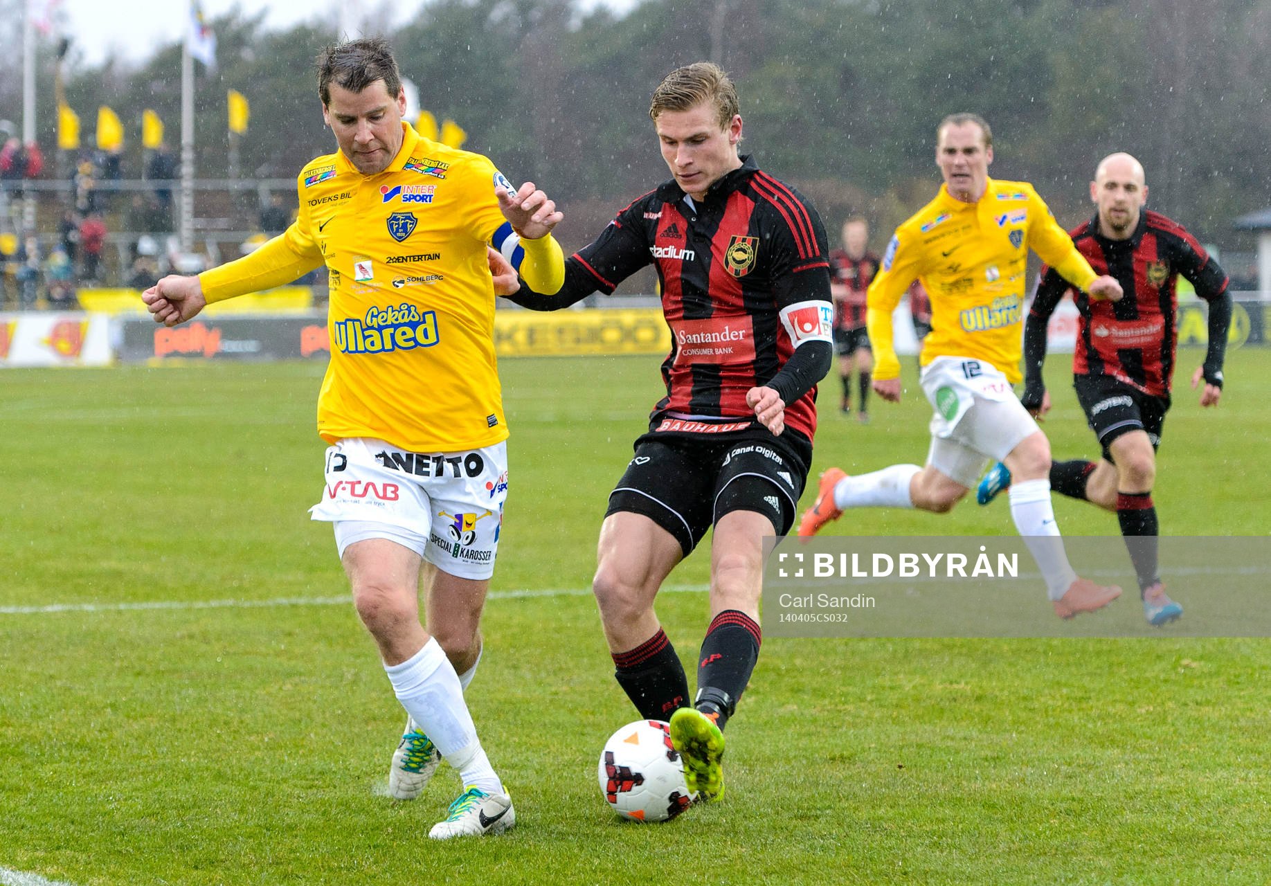 Närkamp mellan Falkenbergs Stefan Rodevåg Brommapojkarnas