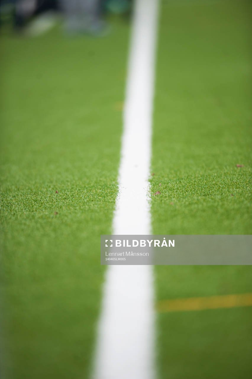 Kritad sidlinje i DM-matchen för pojkar födda 2000 mellan