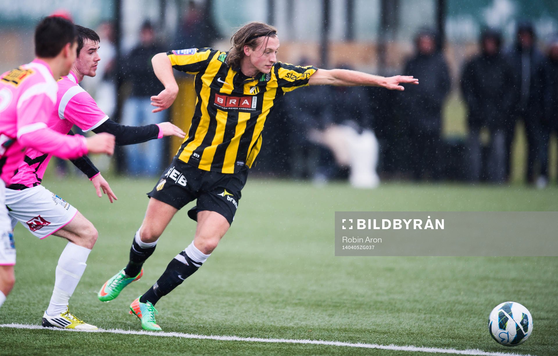 Häckens Felix Martinsson i fotbollsmatchen mellan BK