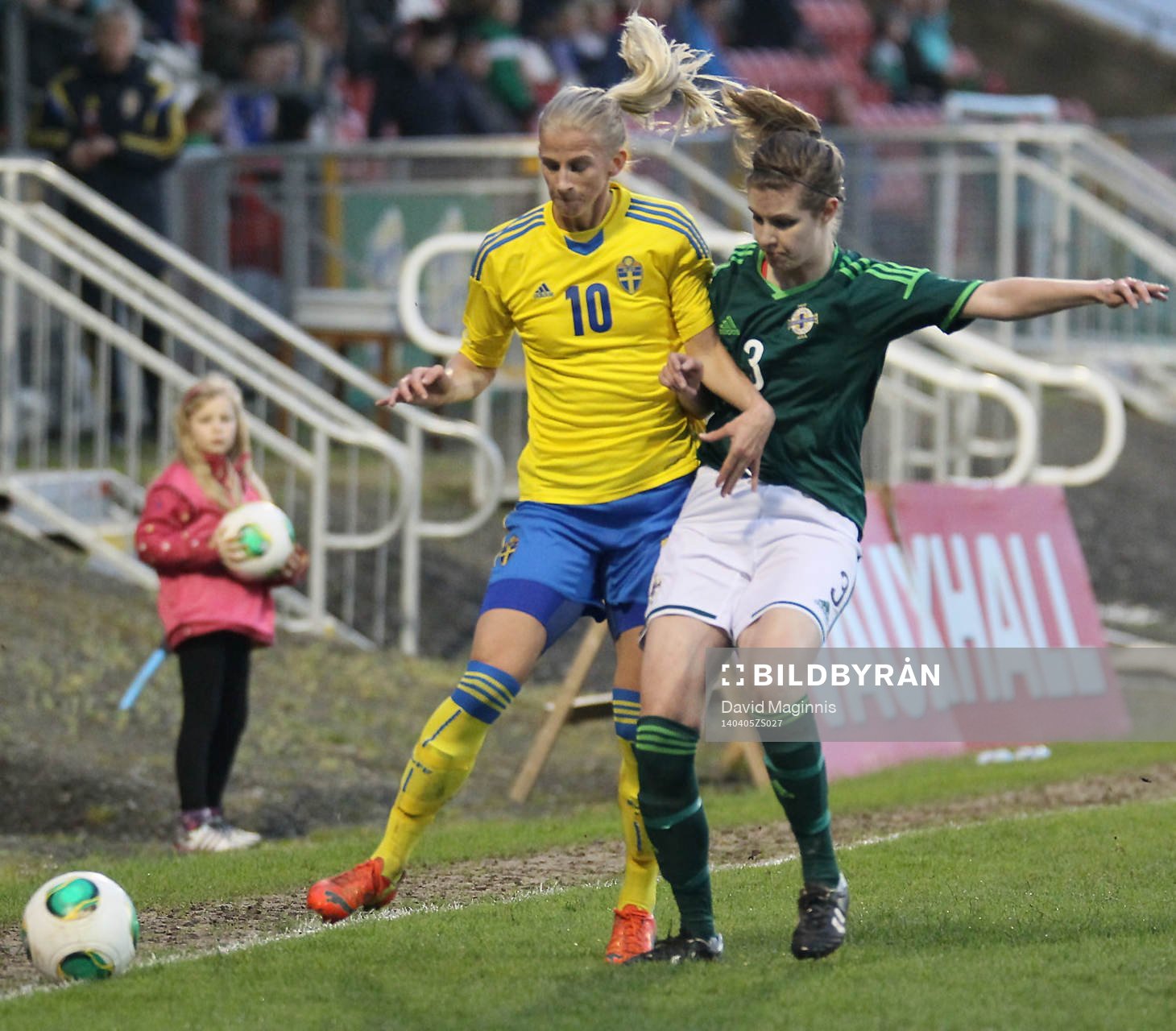 Sweden's Sofia Jakobsson and Northern Ireland's Lisa Armour