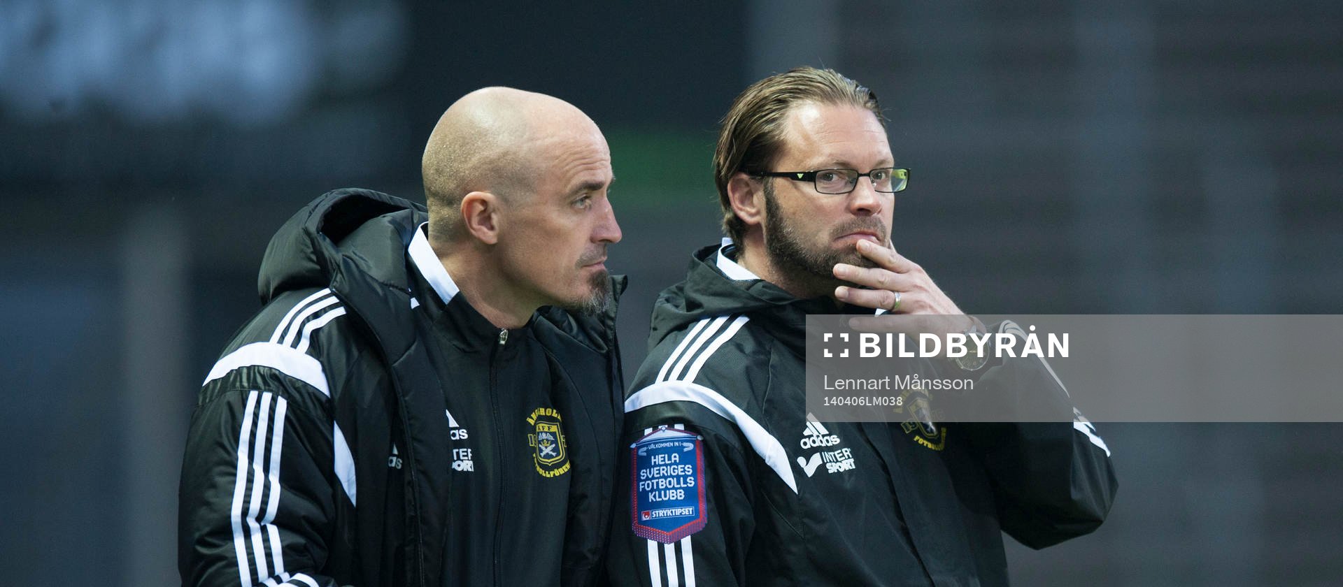 Ängelholms tränare Magnus Arvidsson och Joakim Persson i