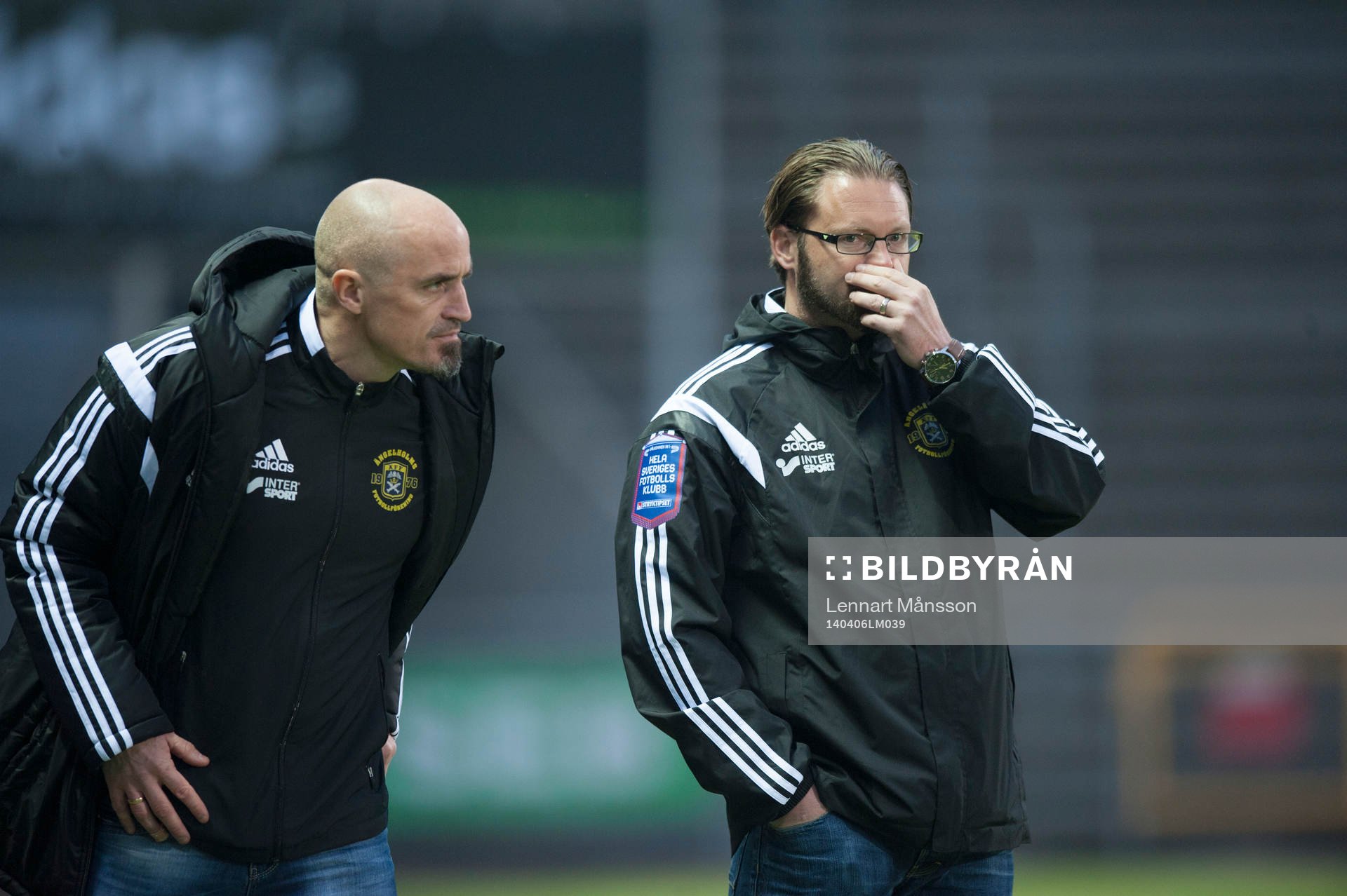 Ängelholms tränare Magnus Arvidsson och Joakim Persson i