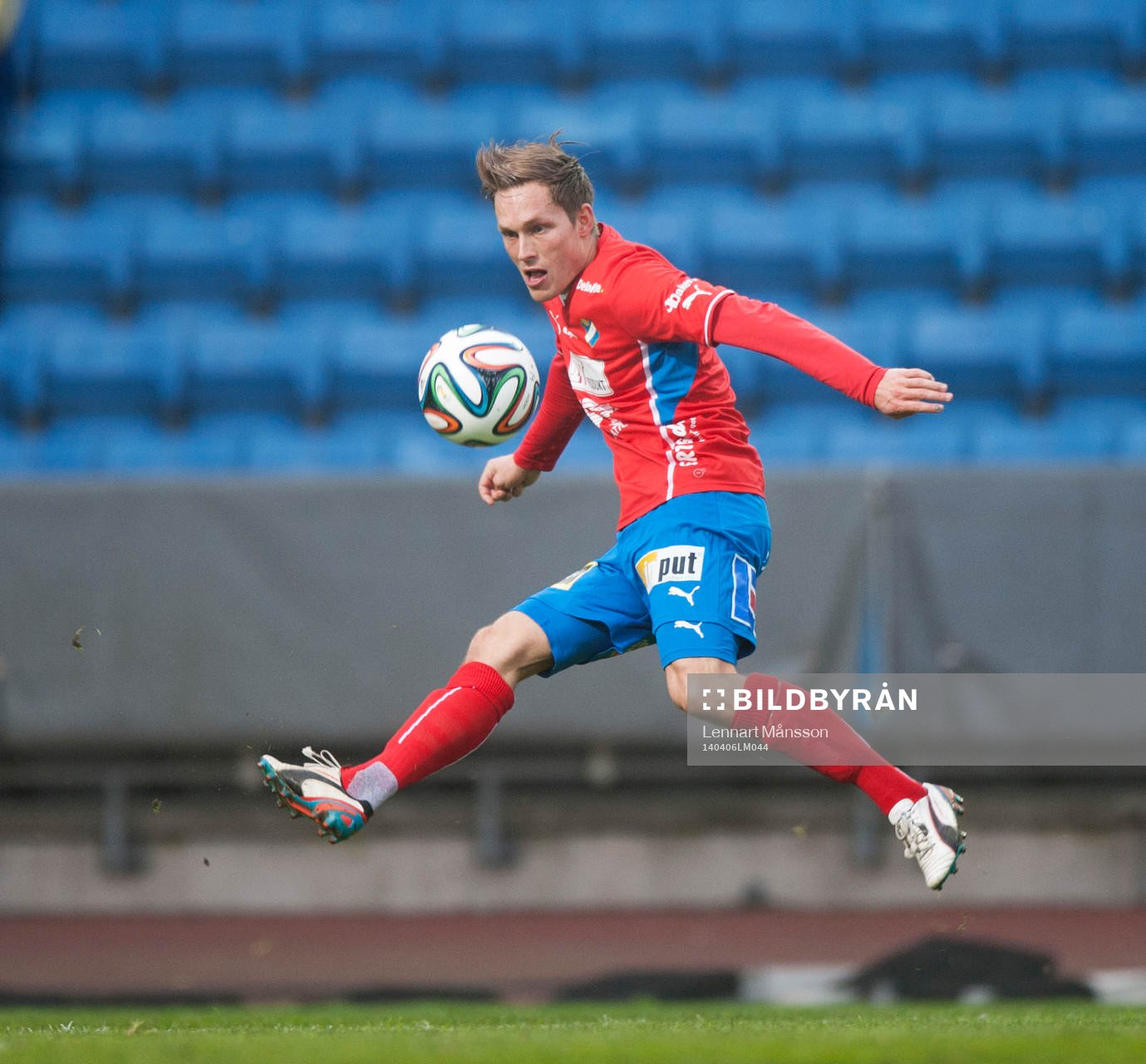 Östers Andreas Wihlborg i matchen i Superettan mellan