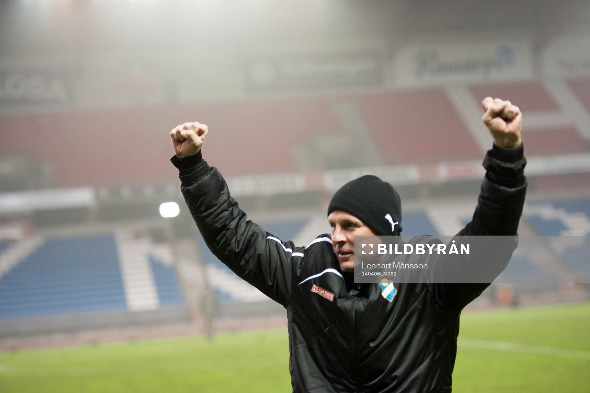 Östers tränare Peter Wibrån i matchen i Superettan