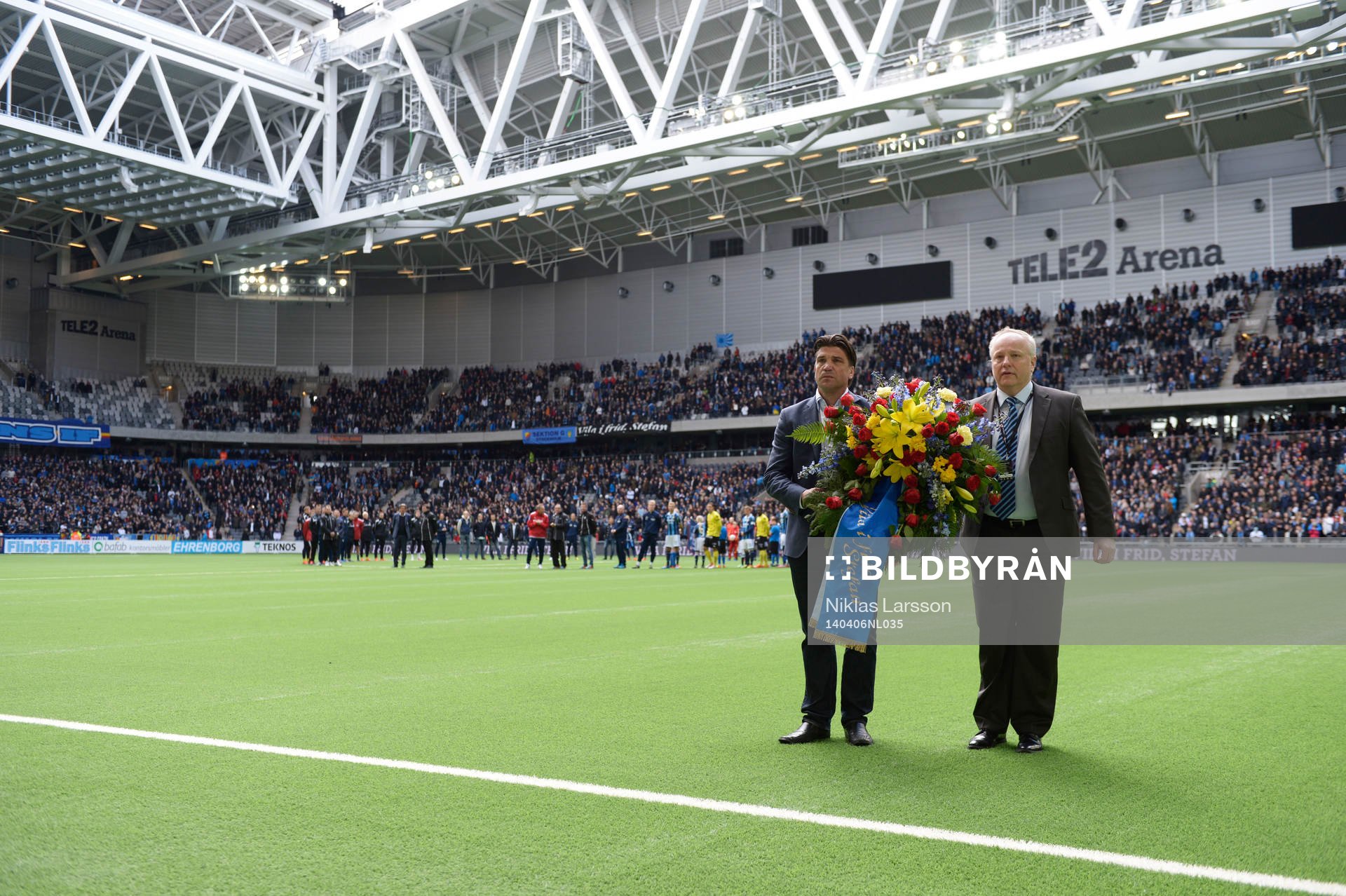 En minneskrans lades ner av Bo Andersson, sportchef och