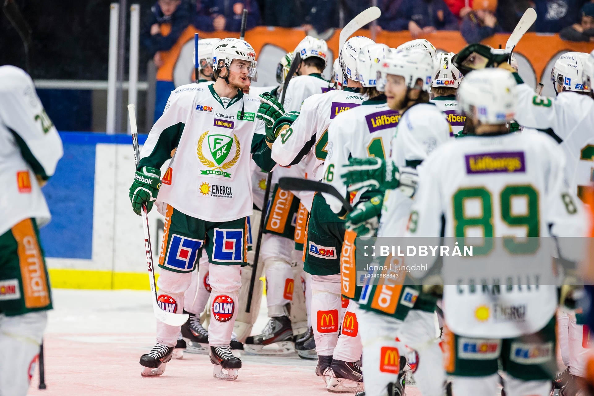 Färjestads Anton Grundel firar