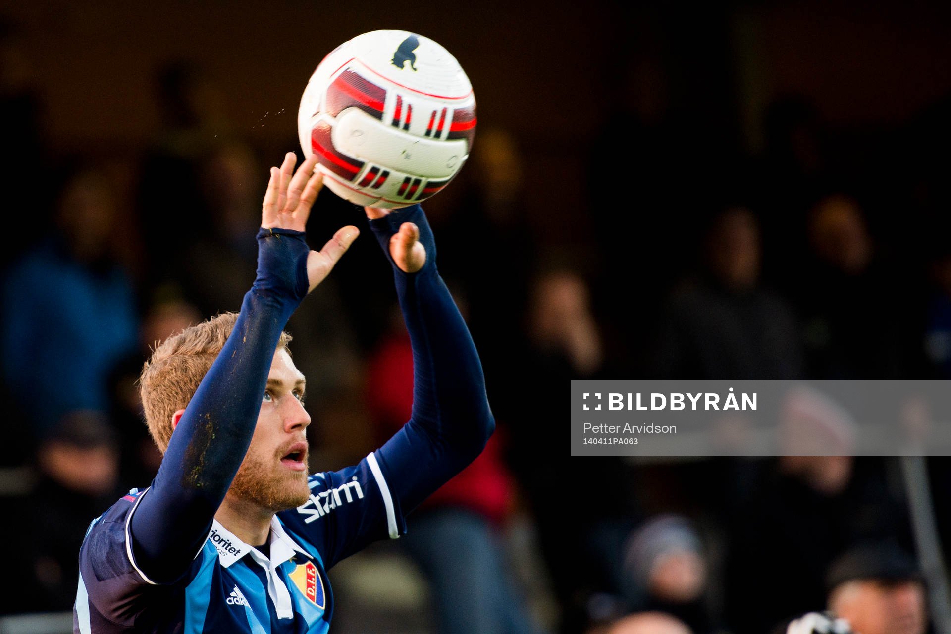 Djurgårdens Stefan Karlsson kastar inkast