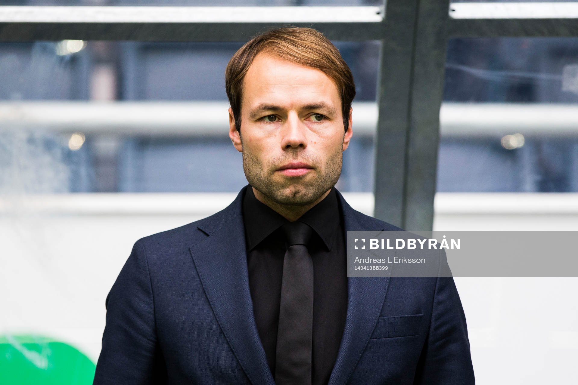 s tränare Andreas Alm innan fotbollsmatchen i Allsvenskan