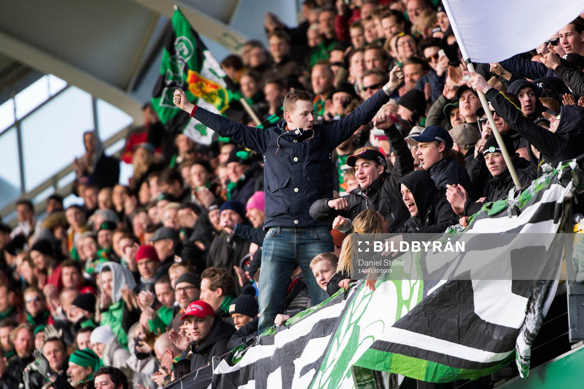 Gaisfansen jublar