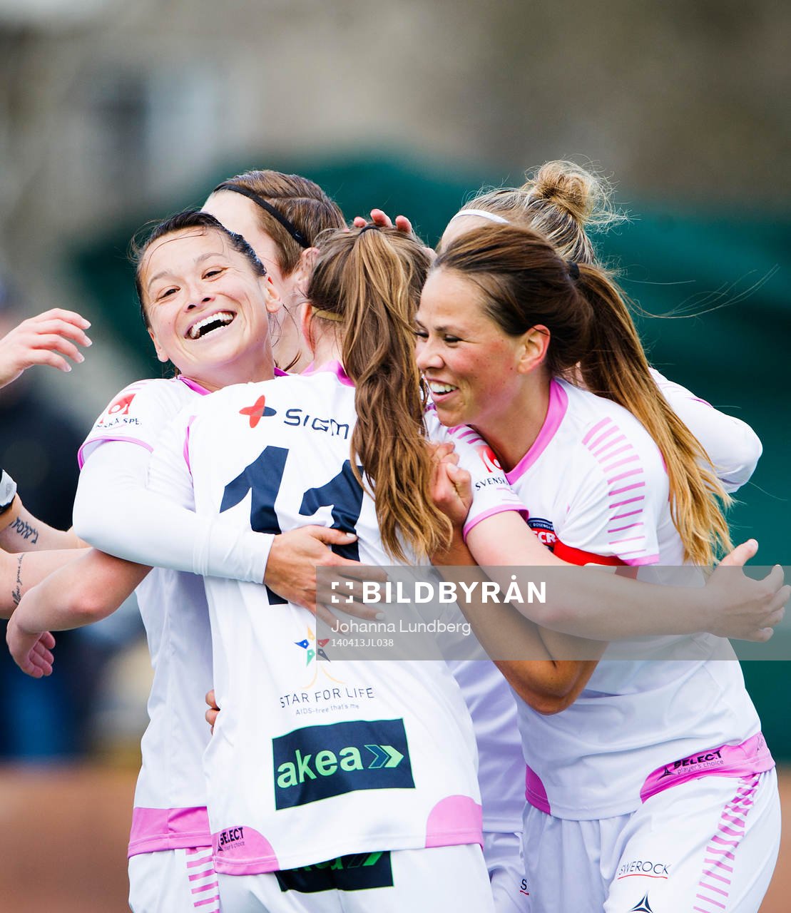 Rosengårds  spelare jublar
