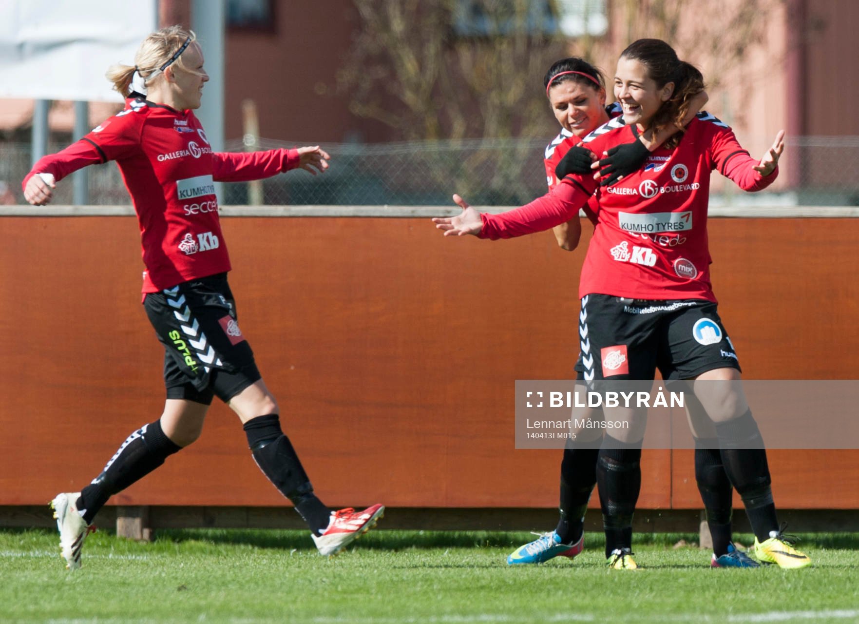 Kristianstads Marija Banusic har gjort 1-0 i matchen i