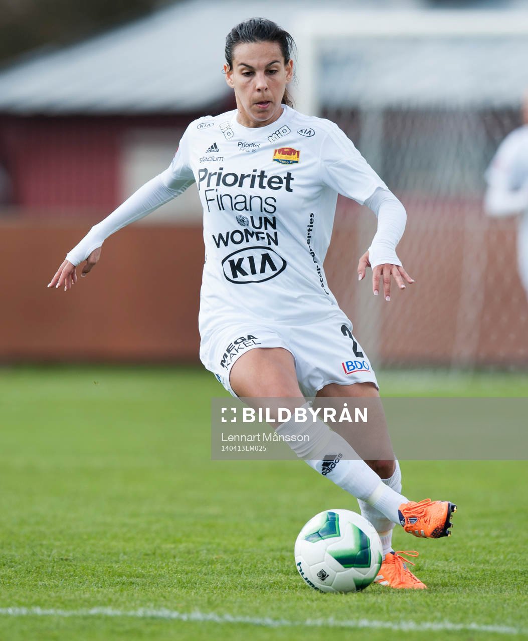 Tyresös Thaisa Moreno i matchen i damallsvenskan i fotboll