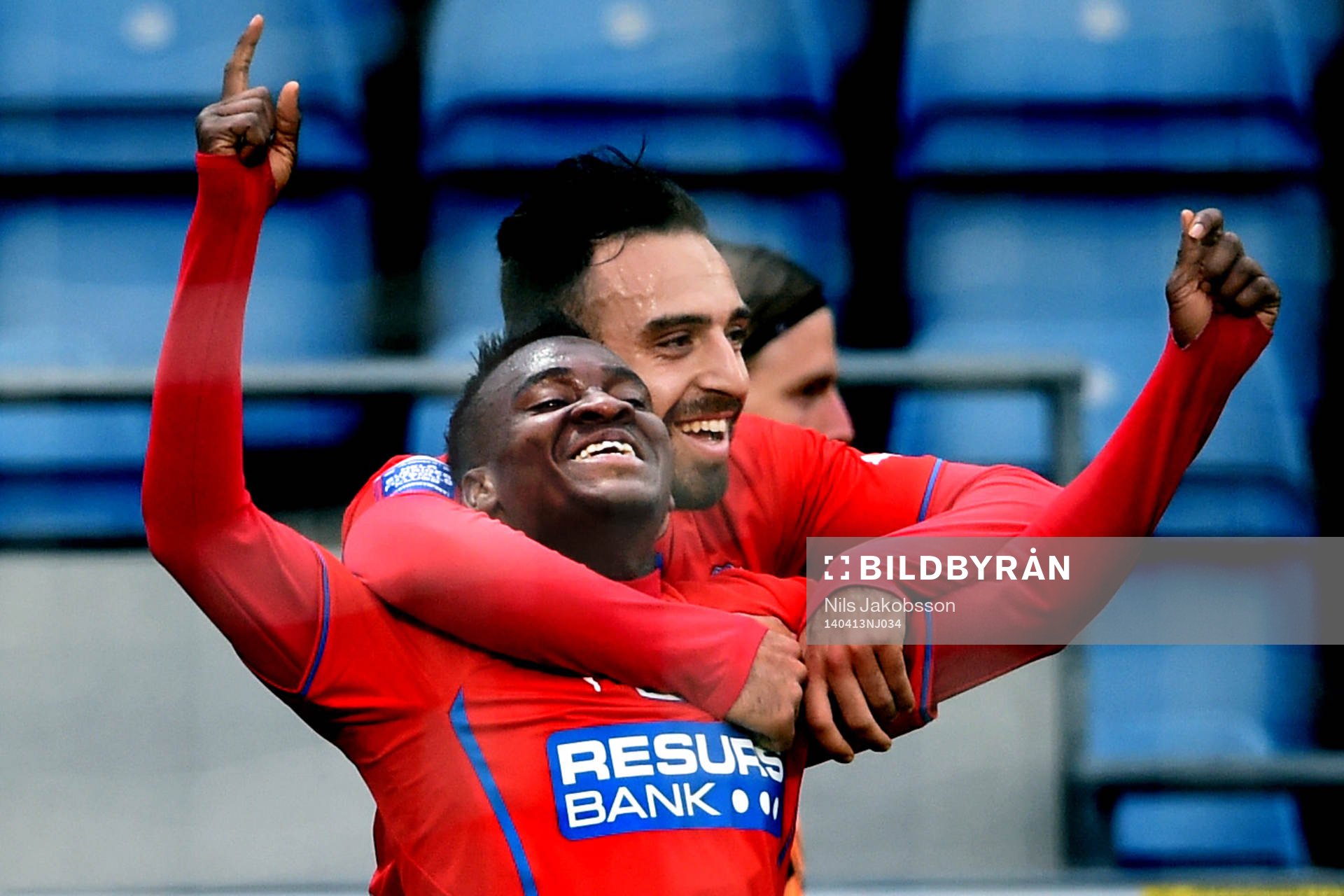 Helsingborgs David Accam jublar