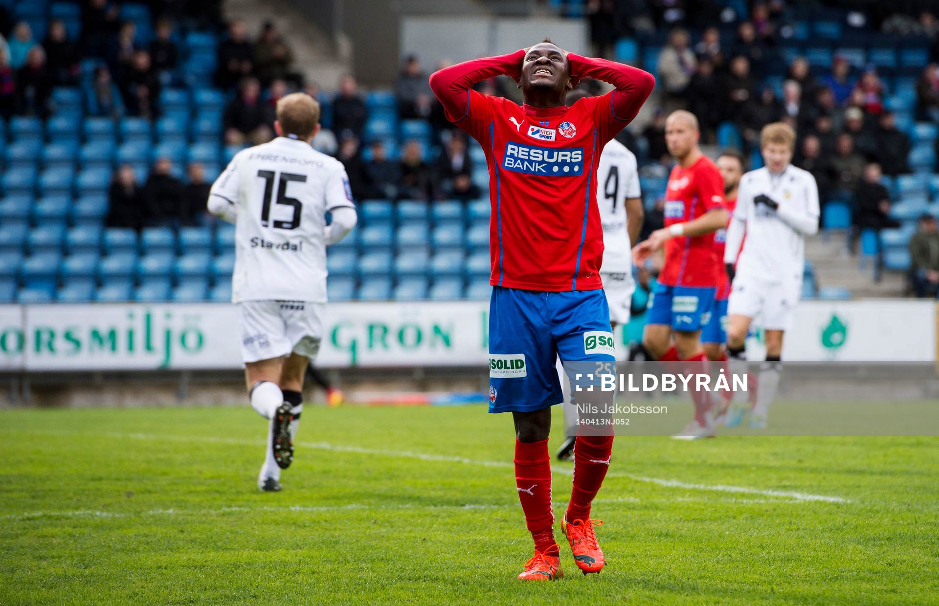 Helsingborgs David Accam deppar