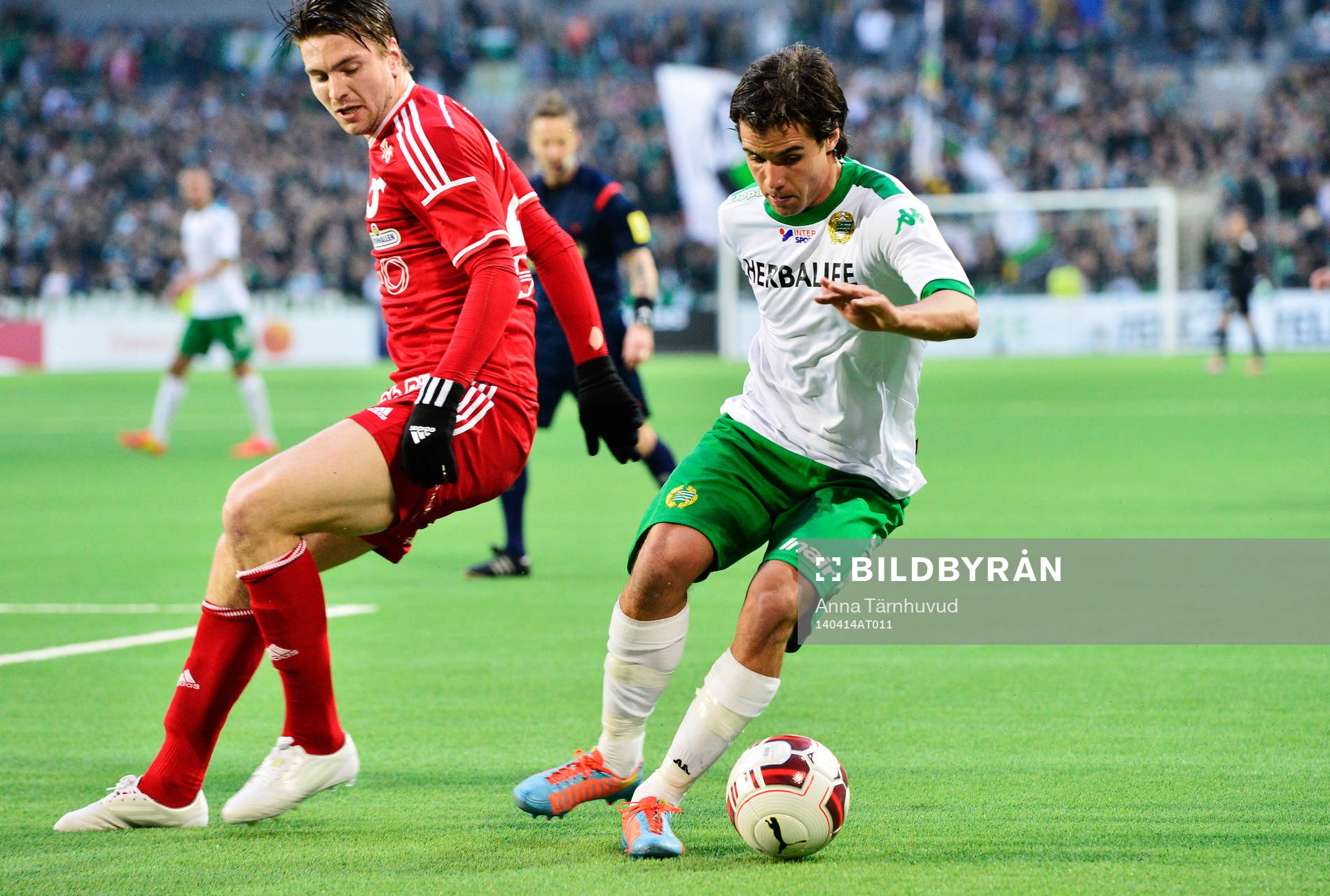 Hammarbys Lars Mendonca Fuhre och Degerfors Marcus Astvald