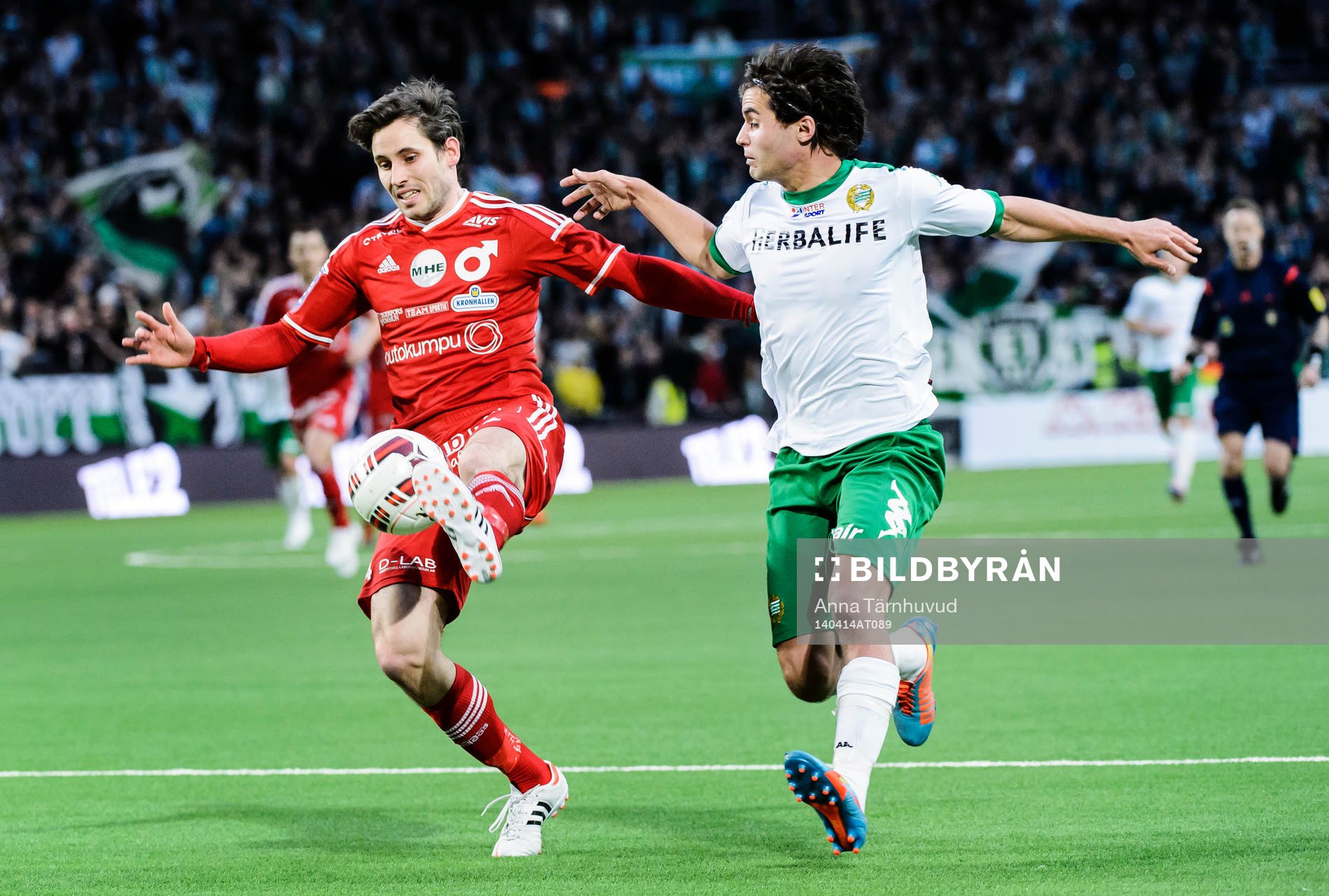 Degerfors Marcus De Bruin och Hammarbys Lars Mendonca Fuhre