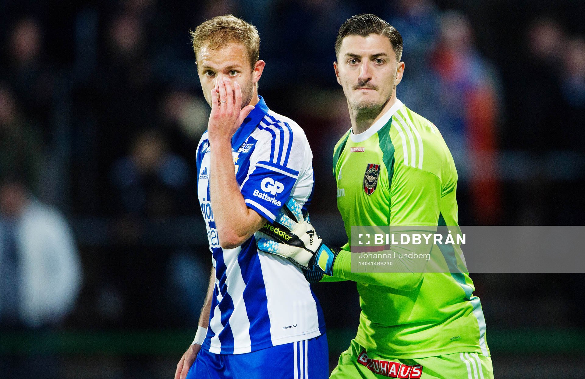 IFK Göteborgs Robin Söder  och Brommapojkarnas målvakt