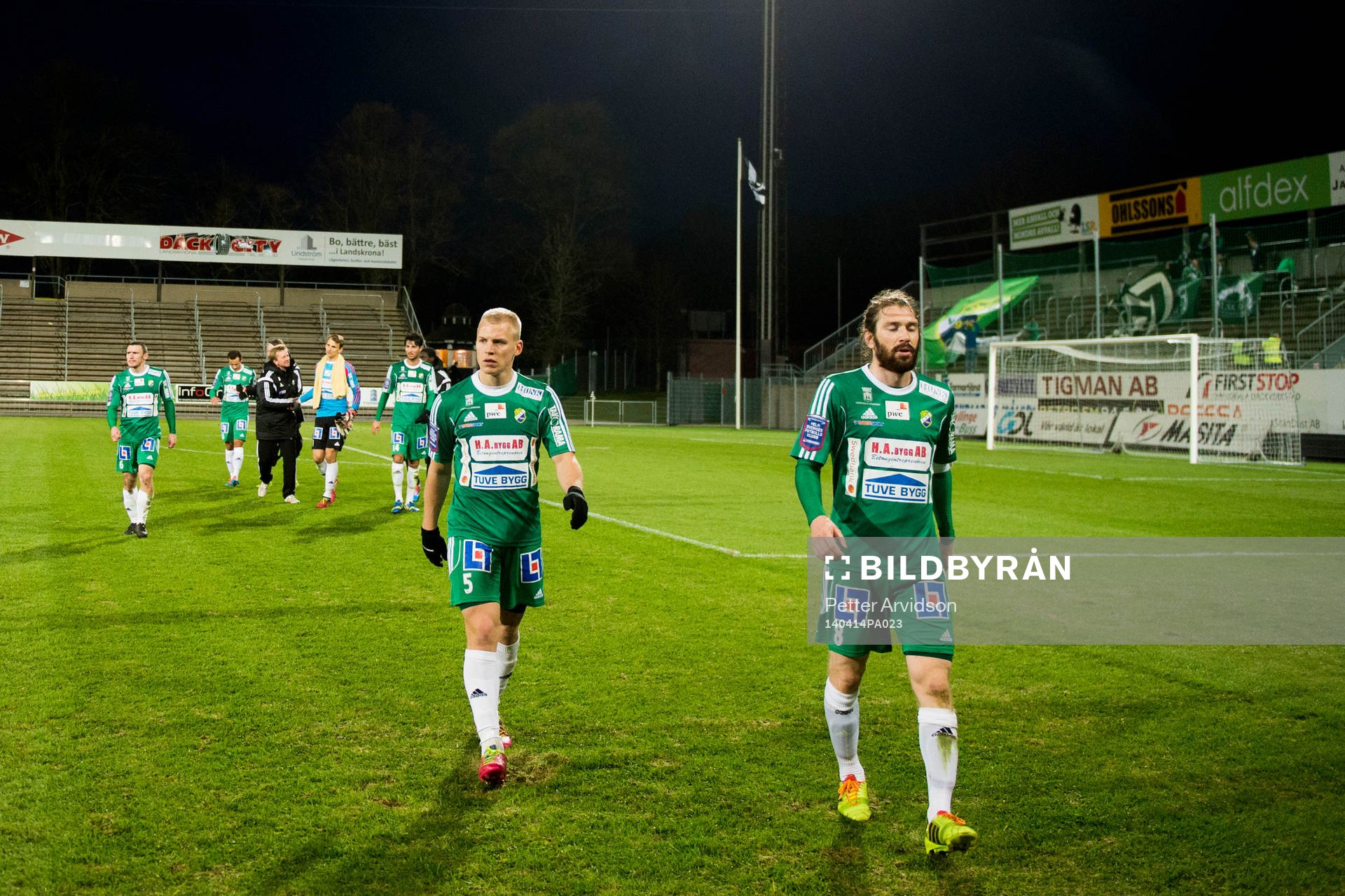 Ljungskiles Petter Björlund (tv) och Markus Gustafsson