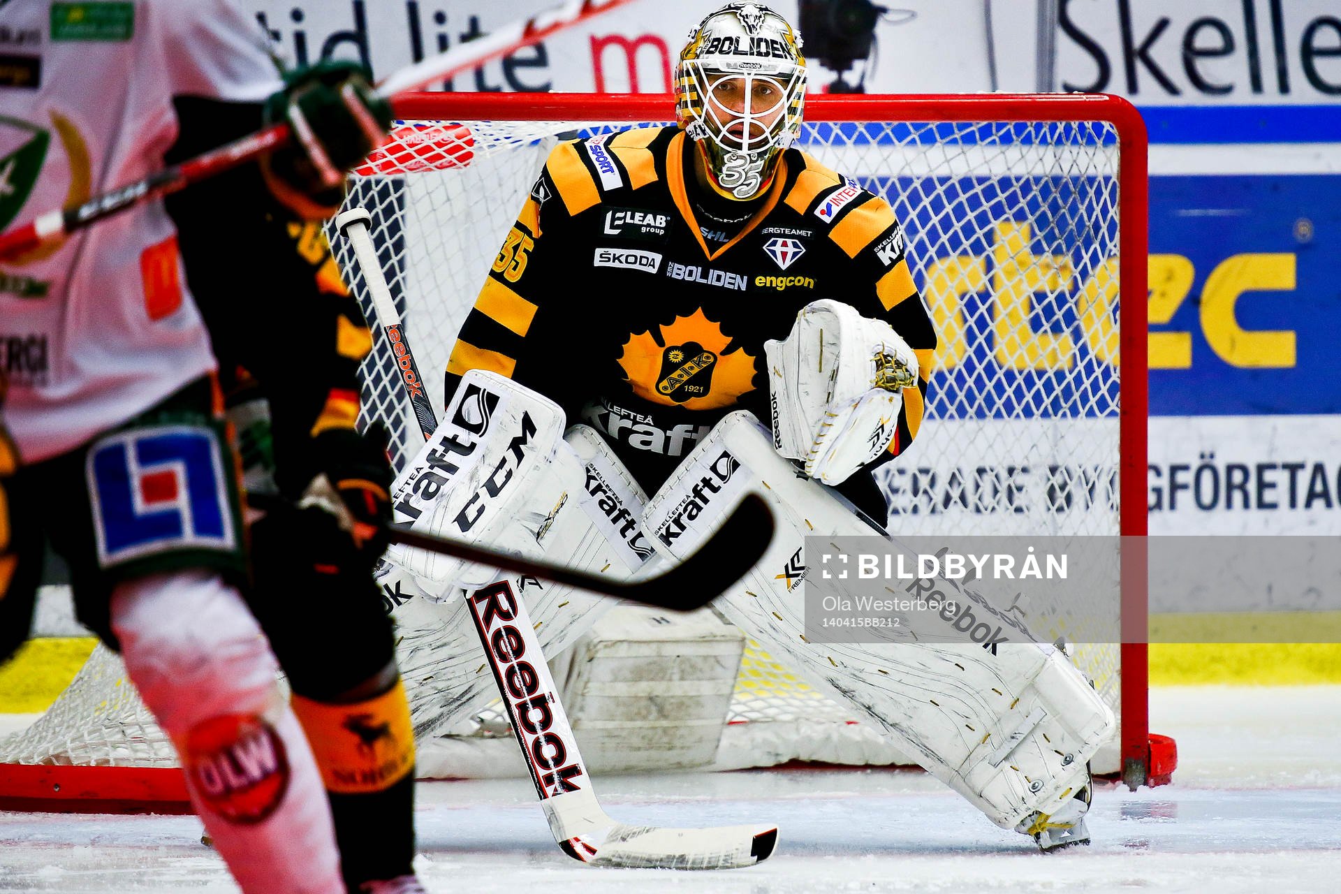 Skellefteås målvakt Markus Svensson mot Färjestad