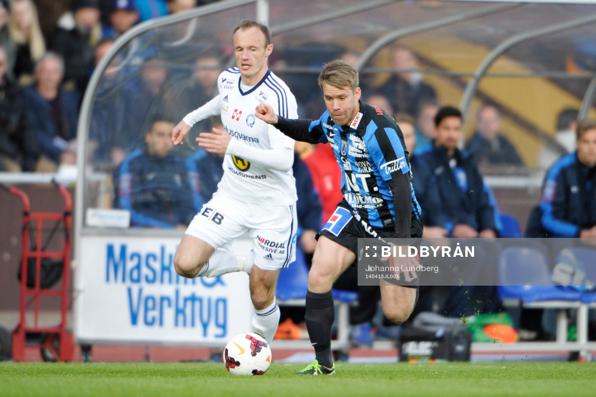 Huskvarnas Dragan Kapcevic och Sirius Joakim Runnemo